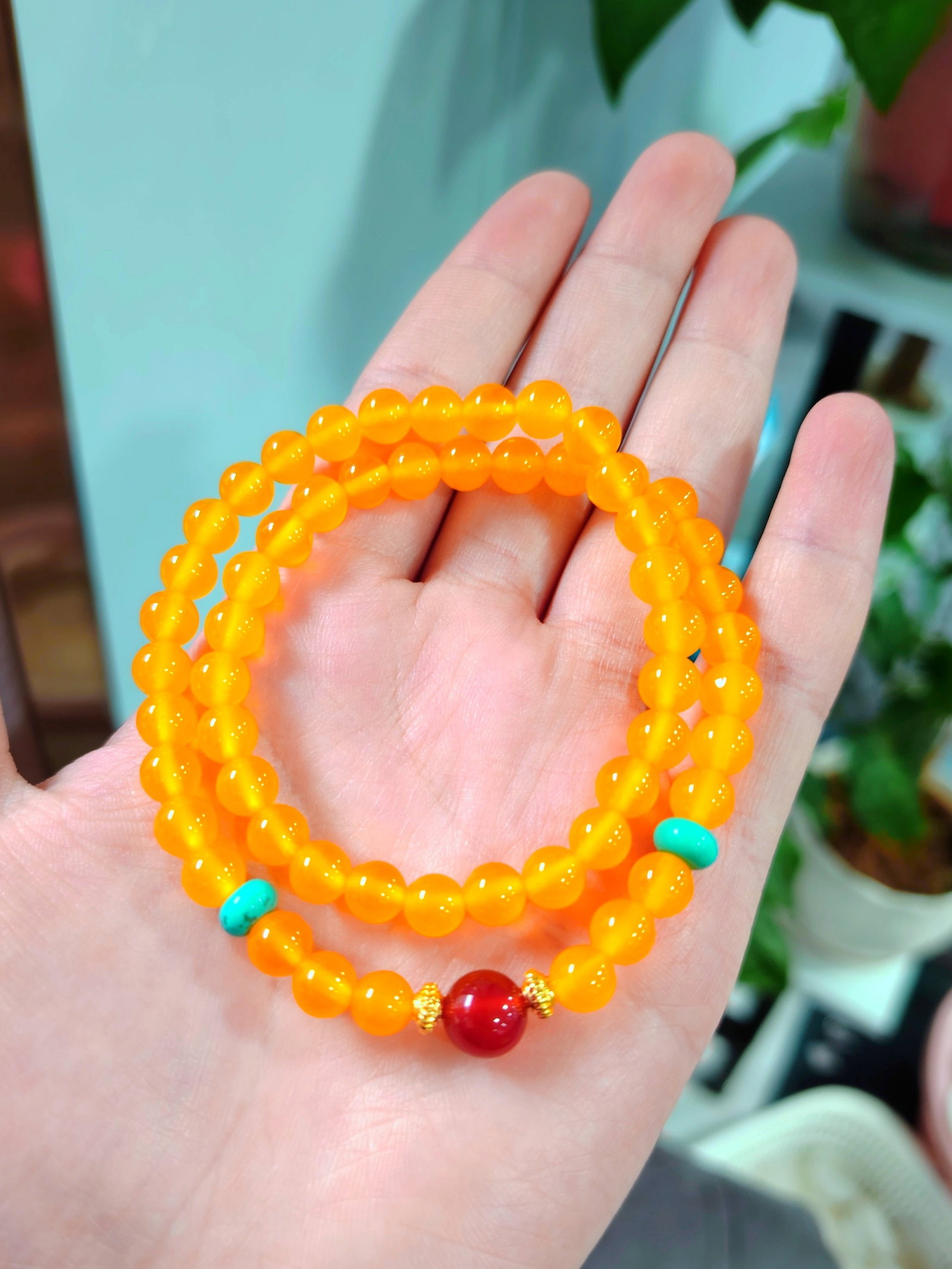 An Exquisite Agate Bracelets: An Exquisite Agate Bracelets,Size:6mmx6mm 玛瑙手串