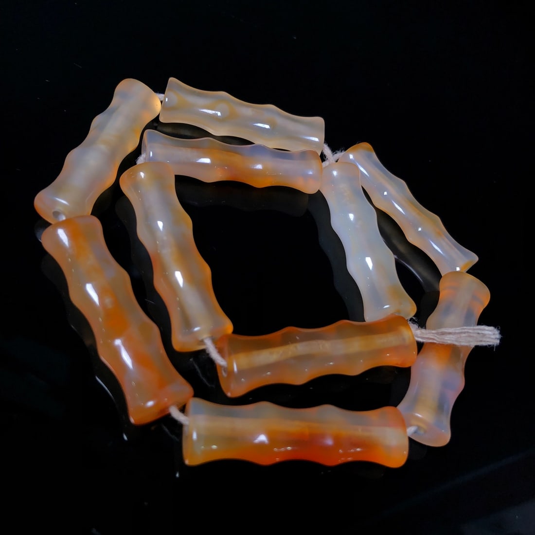 A Precious Agate Bracelets - 2