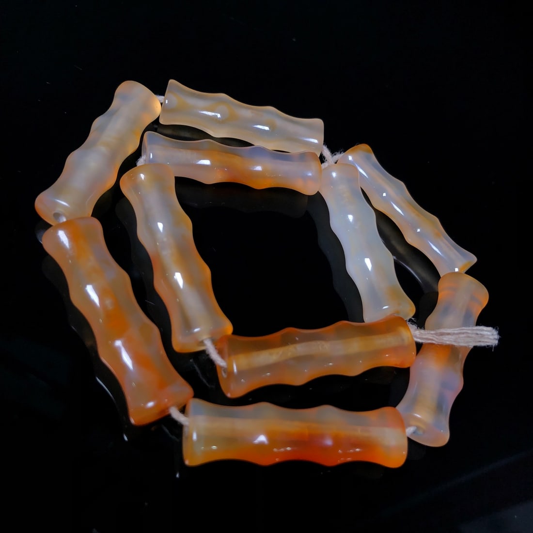 A Precious Agate Bracelets - 3