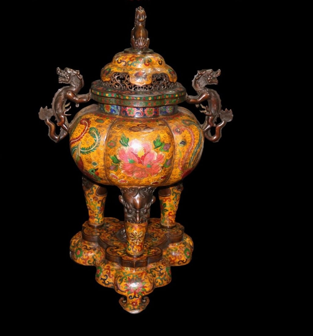A Huge Cloisonne Lotus and Phoenix Pattern Dragon-Ears and Tripod Censer: A Huge Cloisonne Lotus and Phoenix Pattern Dragon-Ears and Tripod Censer,Qing Dynasty,China,Qianlong Four-Character Mark,Size:23.6inx16.9in,Weight:12.4kg 景泰蓝缠枝ഫ