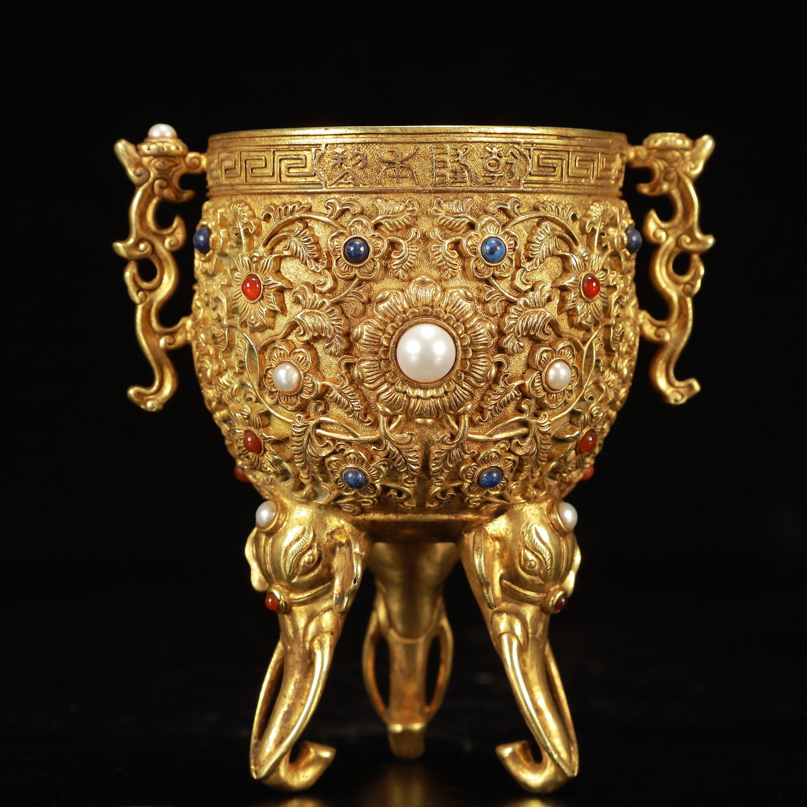 An Exquisite Gilt Bronze Flower Pattern Dragon-Ears Elephant Legs Censer,Inlaid Gems: An Exquisite Gilt Bronze Flower Pattern Dragon-Ears Elephant Legs Censer,Inlaid Gems,Qing Dynasty, China,Size:4.3inx3.1inx4.7in,Weight:450g 铜鎏金花卉纹龙 