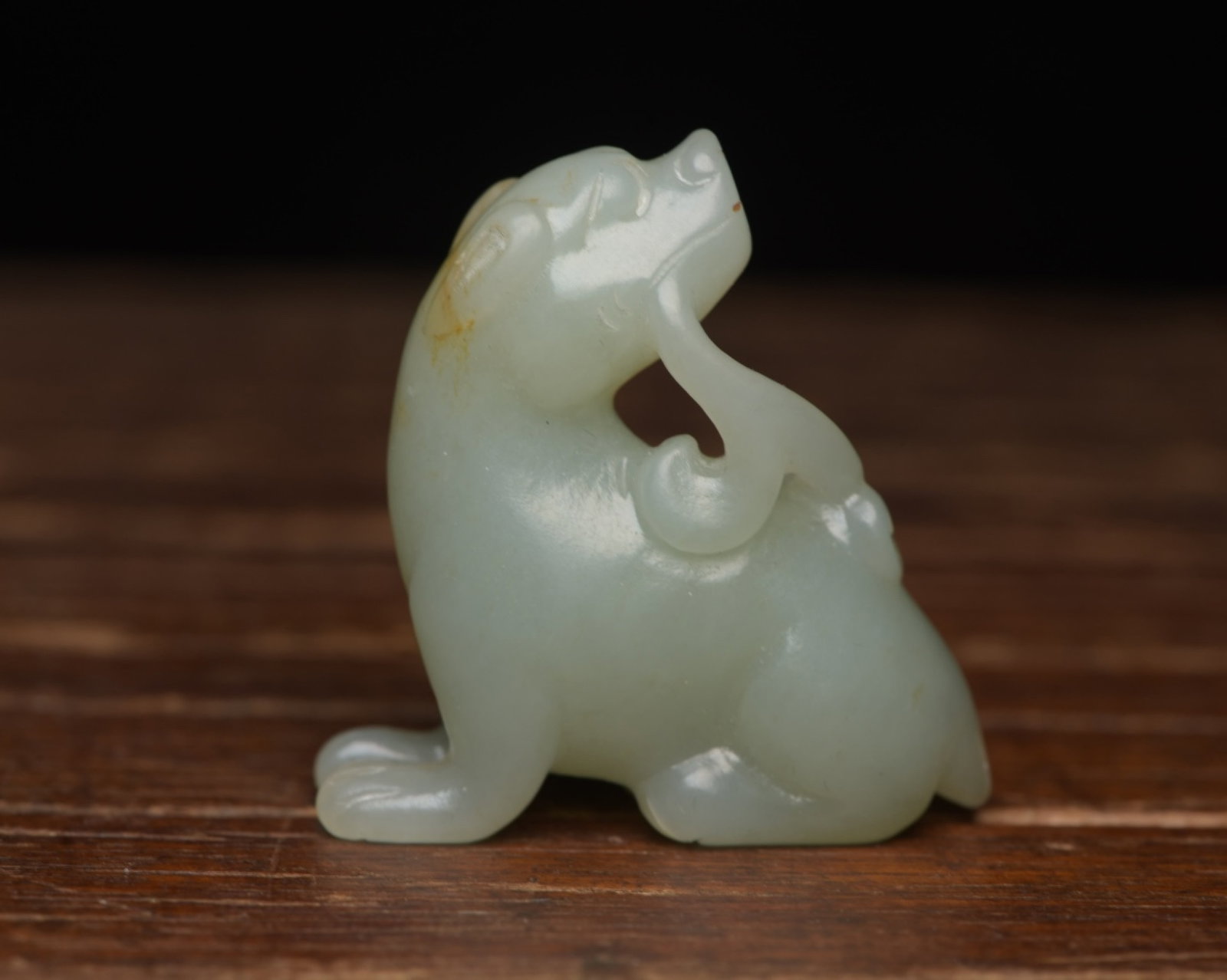 An Exquisite White Jade Dog Ornament: An Exquisite White Jade Dog Ornament,Qing Dynasty,China,Size:1.7inx1.6inx0.6in,Weight:33g 白玉犬摆件,中国清代