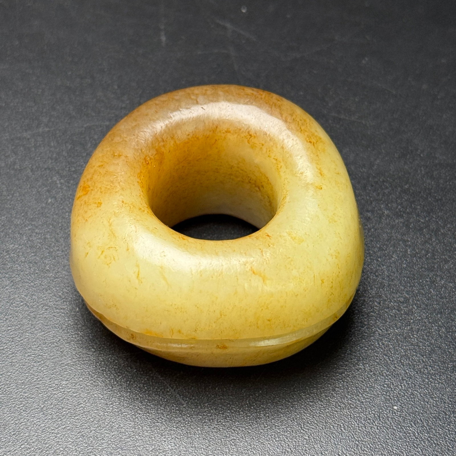 An Exquisite White Jade Ring - 5