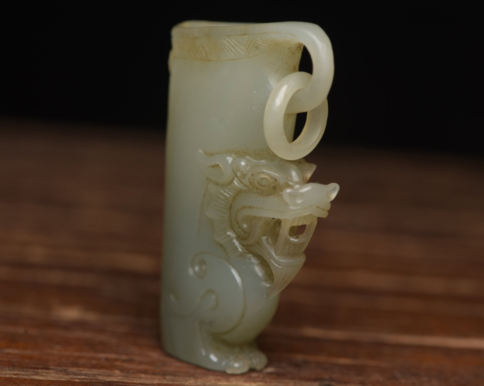 An Exquisite White Jade Dragon Pattern Cup - 3