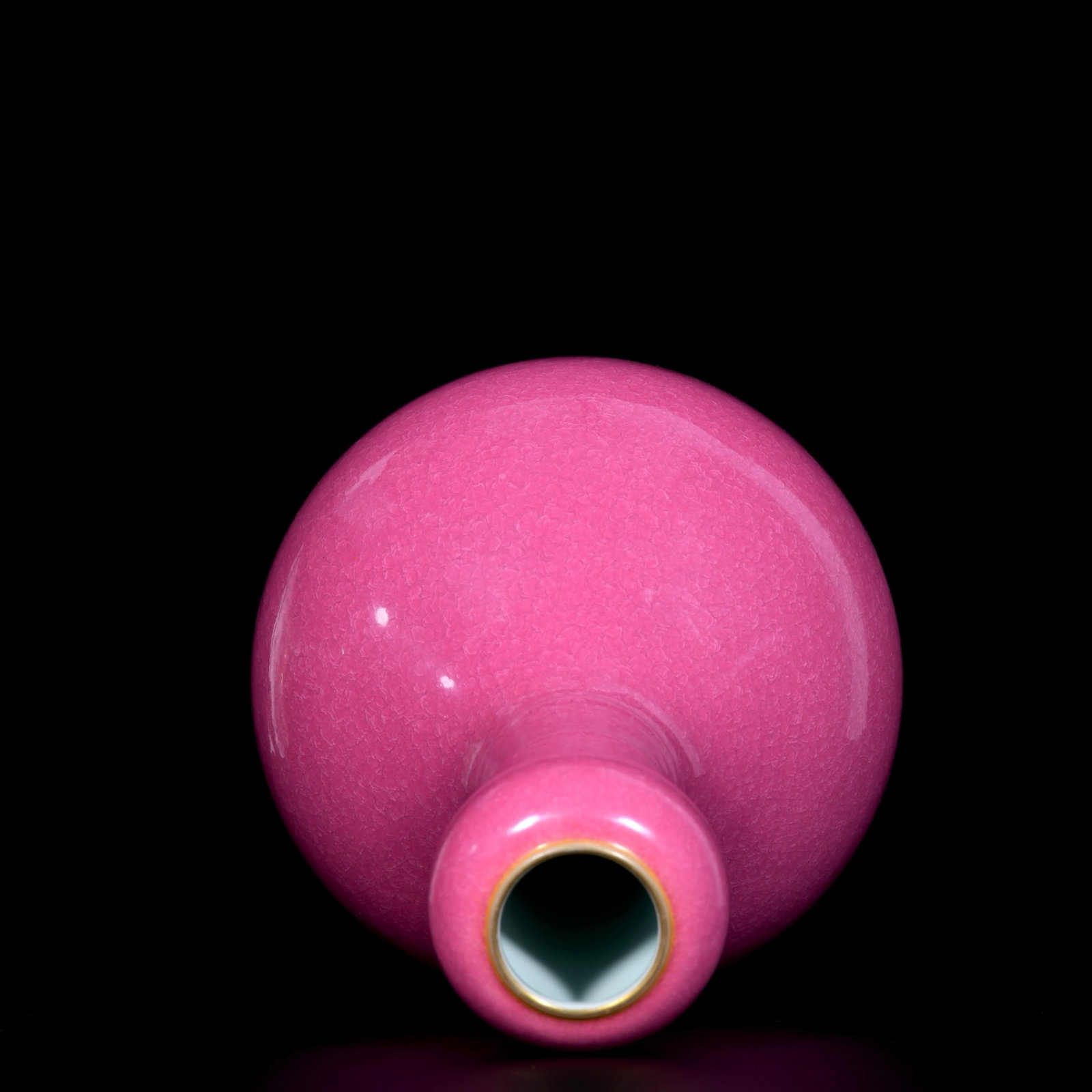 A Rare Ruby Red Glazed Vase - 7