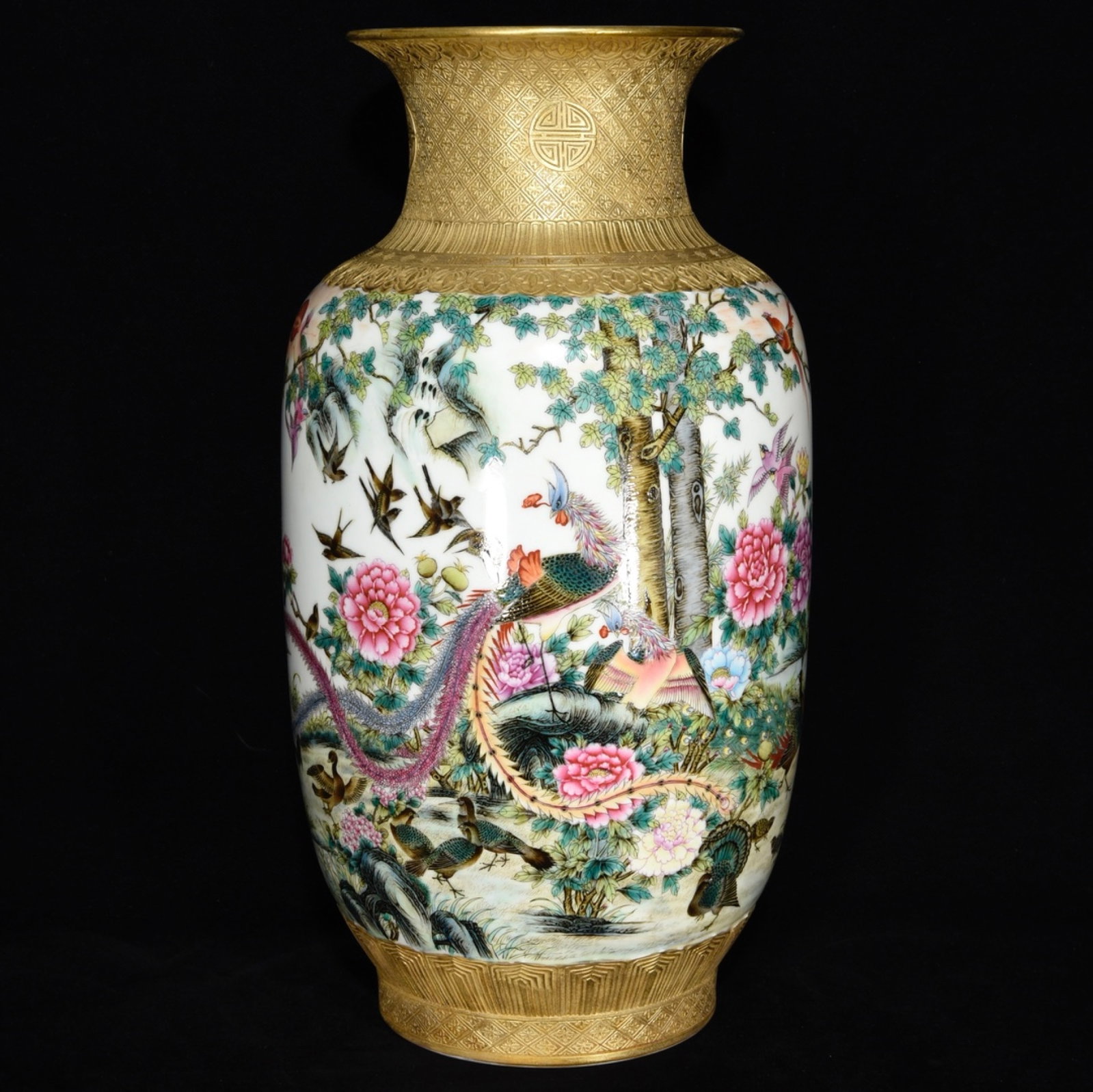 A Huge Enamel Gilt Flower and Phoenix Pattern Vase: A Huge Enamel Gilt Flower and Phoenix Pattern Vase,Qing Dynasty,China,Qianlong Six-Character Mark,Size:20.1inx9.8in 珐琅彩鎏金花卉凤纹瓶,