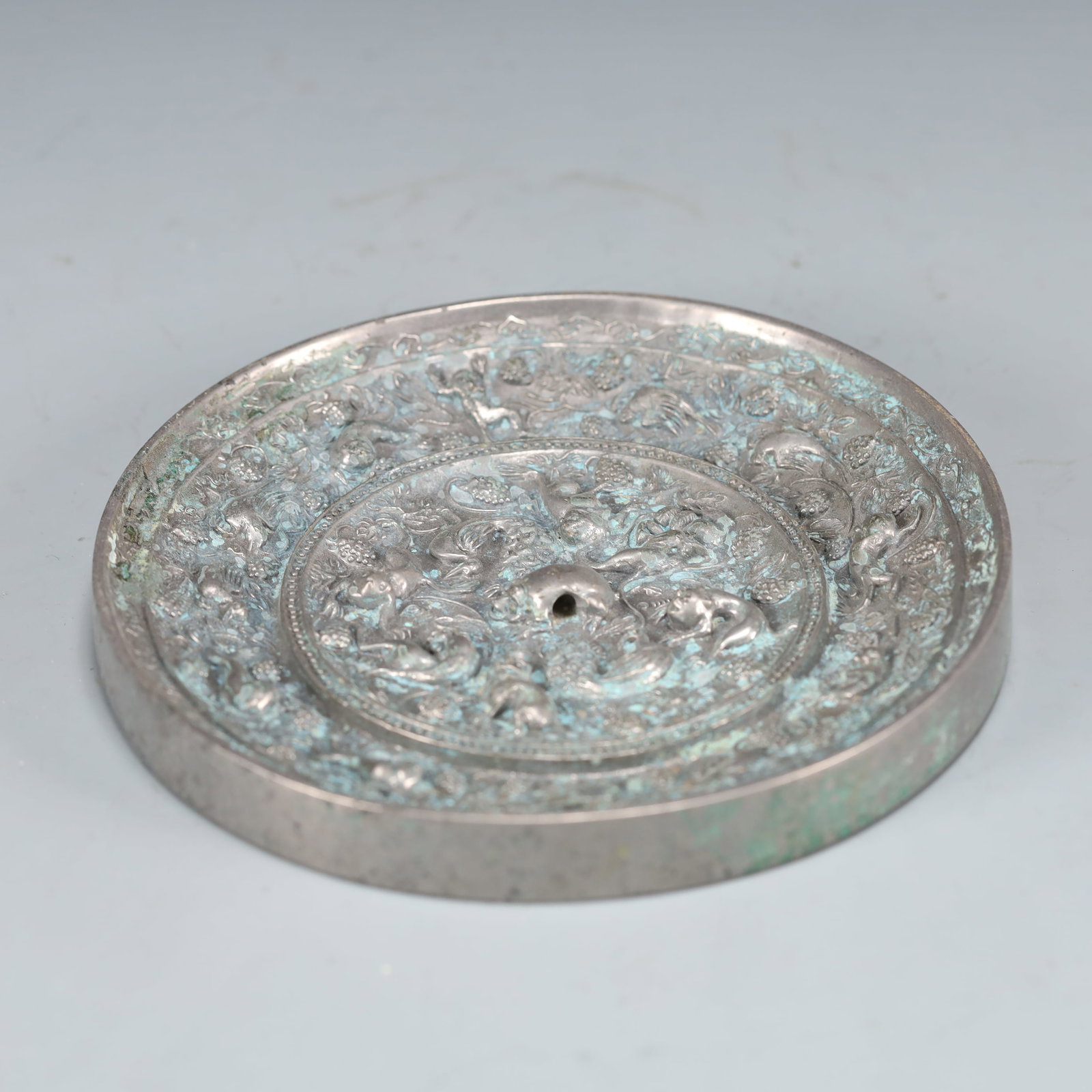 An Archaic Bronze Auspicious Beast Pattern Mirror - 6