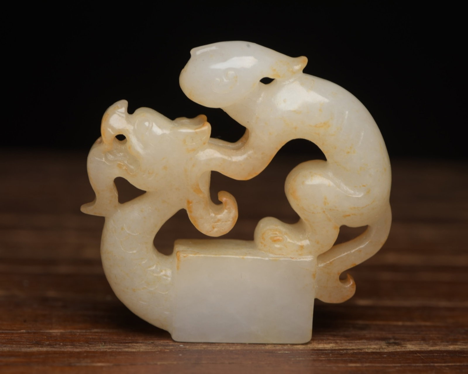 An Exquisite White Jade Beast Seal: An Exquisite White Jade Beast Seal,Qing Dynasty,China,Size:2.2inx2.1inx0.5in,Weight:50g 白玉兽印章,中国清代