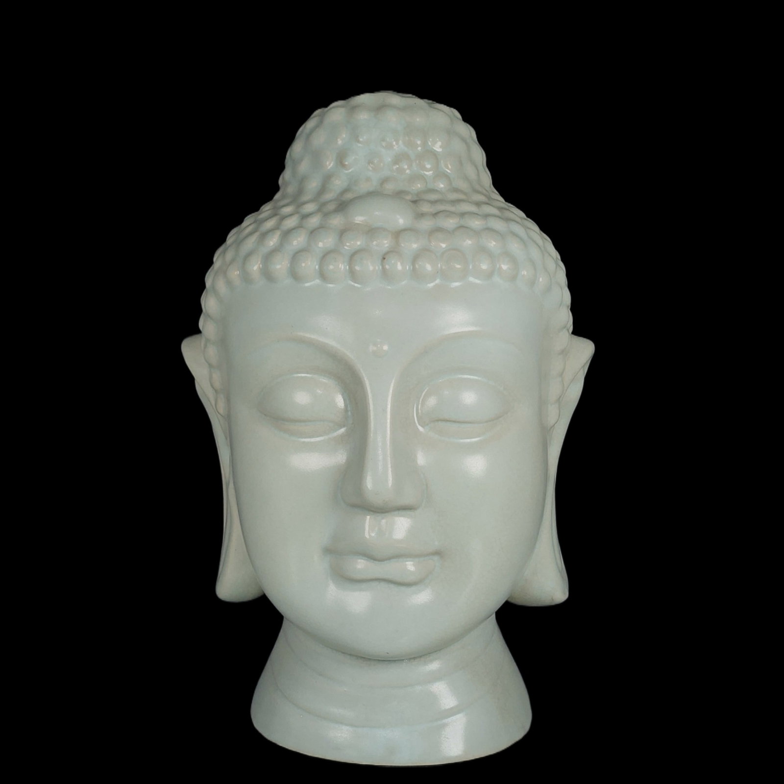 A Rare Ru yao Head of Statue of Sakyamuni: A Rare Ru yao Head of Statue of Sakyamuni,Song Dynasty,China,Size:14inx8.3in 汝窑如来头像,中国宋代