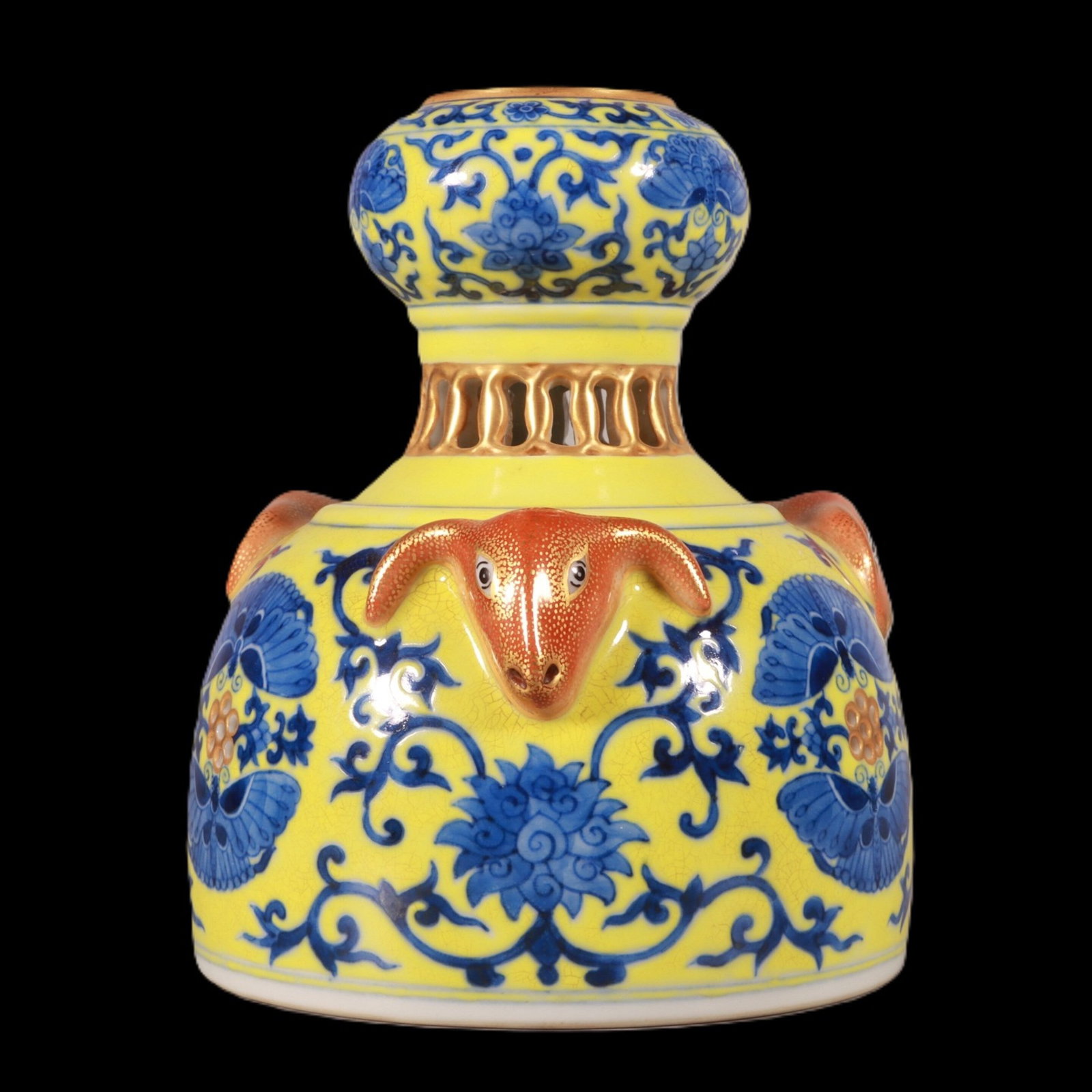 An Exquisite Blue and White Yellow Ground Painted Gold Lotus Pattern Vase: An Exquisite Blue and White Yellow Ground Painted Gold Lotus Pattern Vase,Qing Dynasty,China,Qianlong Six-character Mark,Size:5.9inx4.9in 青花黄地描金缠ੜ