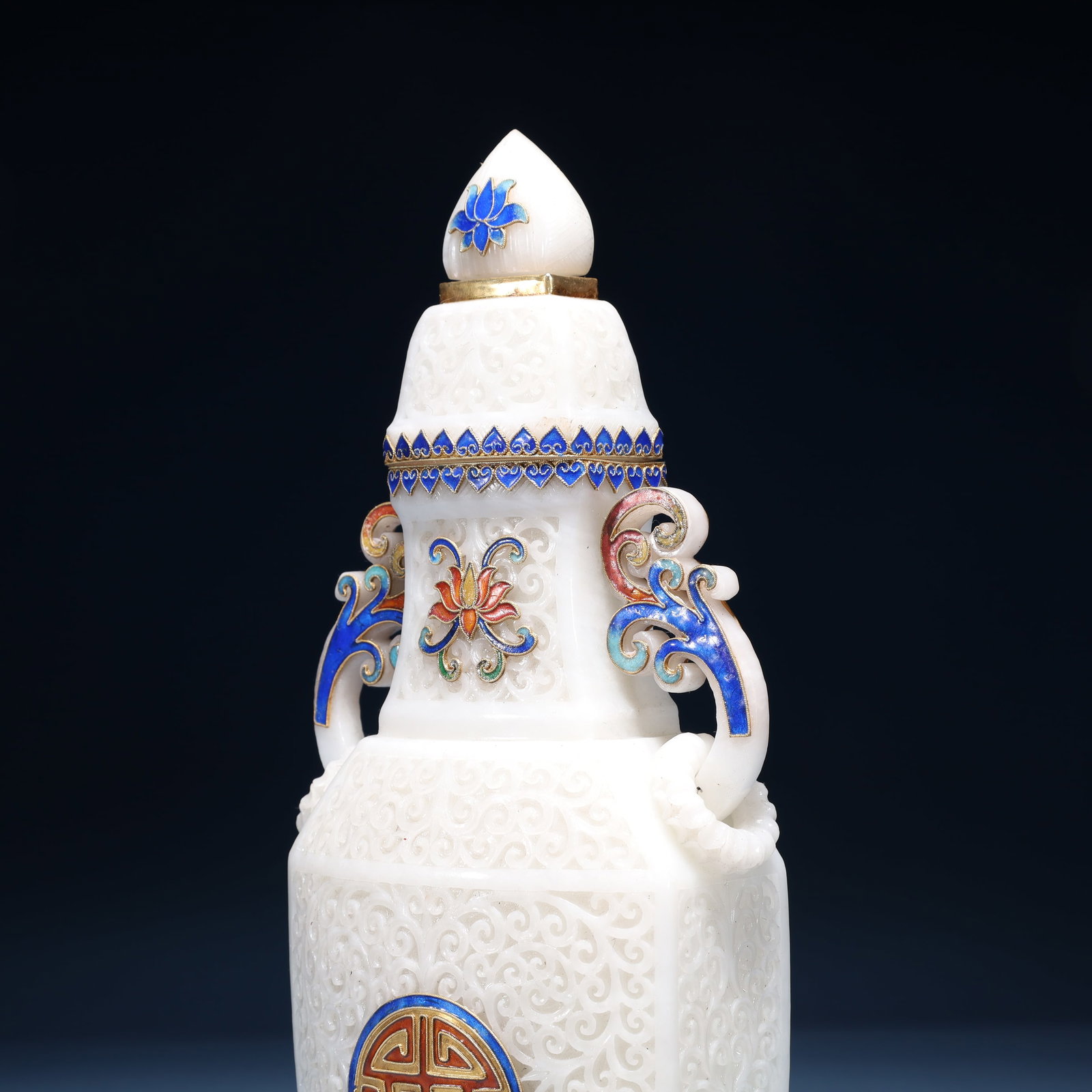 An Exquisite White Jade Lotus Pattern Double-Ears Bottle - 6