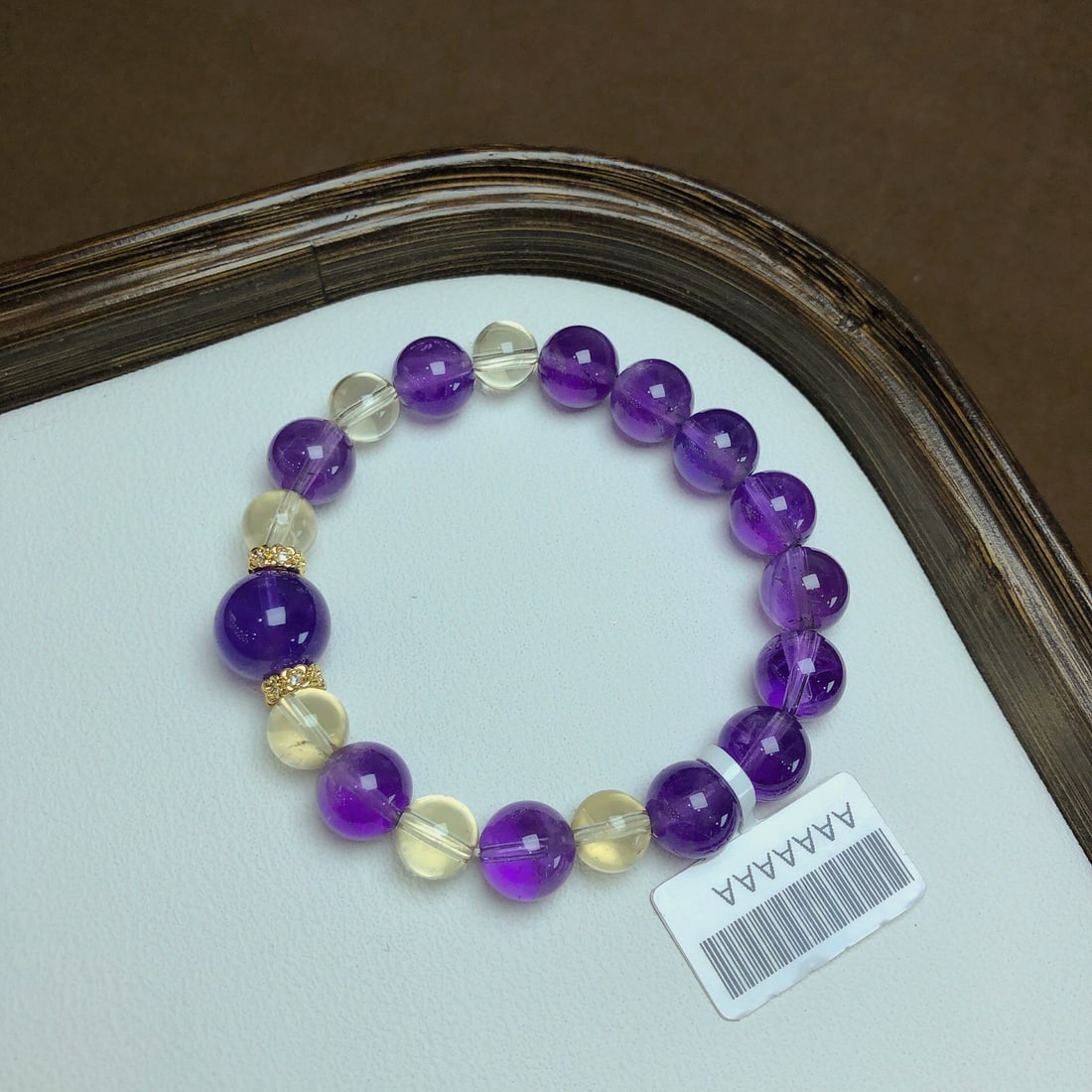 An Exquisite Crystal Bracelet: An Exquisite Crystal Bracelet,Size:9.6mm,12mm,Weight:23.2g 水晶手串