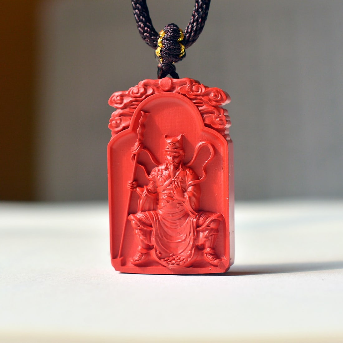 An Exquisite Cinnabar Figure Pattern Pendant - 3