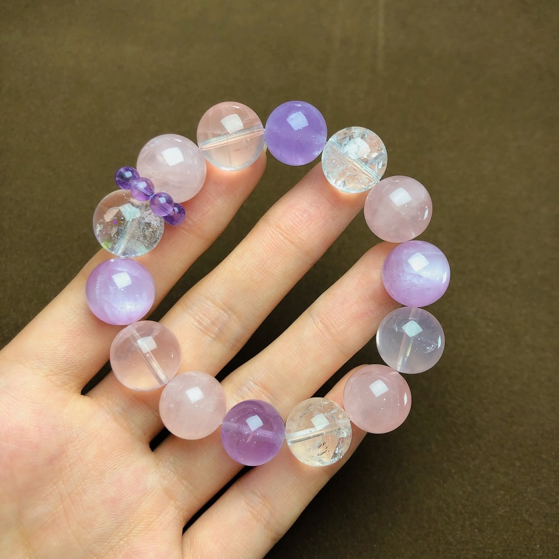 An Exquisite Crystal Kunzite Bracelets (1 of 9)