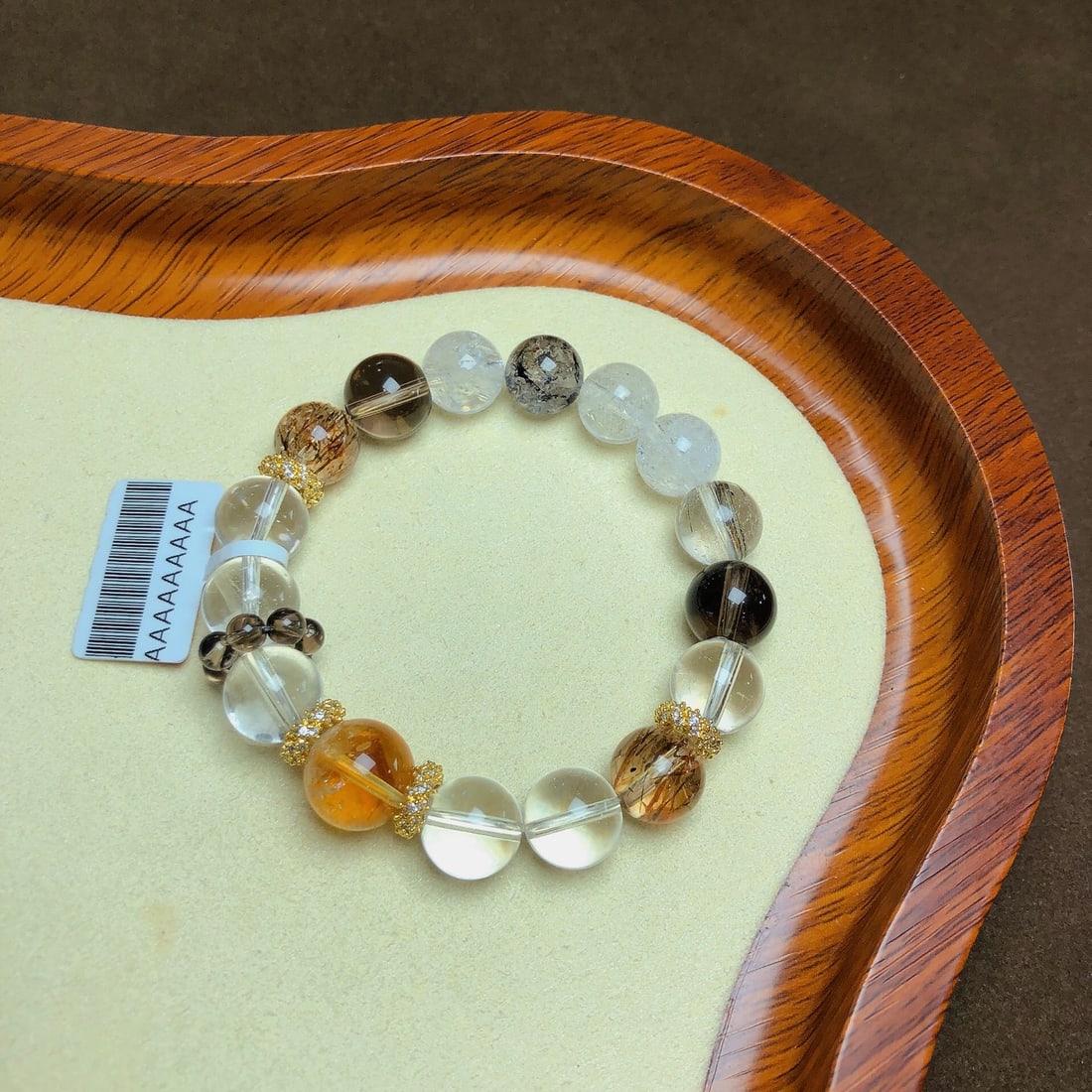An Exquisite Crystal Bracelet: An Exquisite Crystal Bracelet,Size:11.5mm,12.7mm,Weight:36.8g 水晶手串