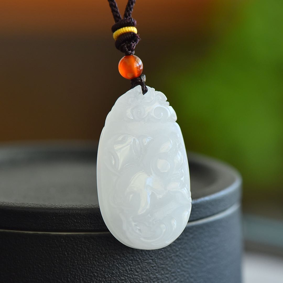 An Exquisite White Jade Pig Pattern Pendant: An Exquisite White Jade Pig Pattern Pendant 白玉猪纹挂件