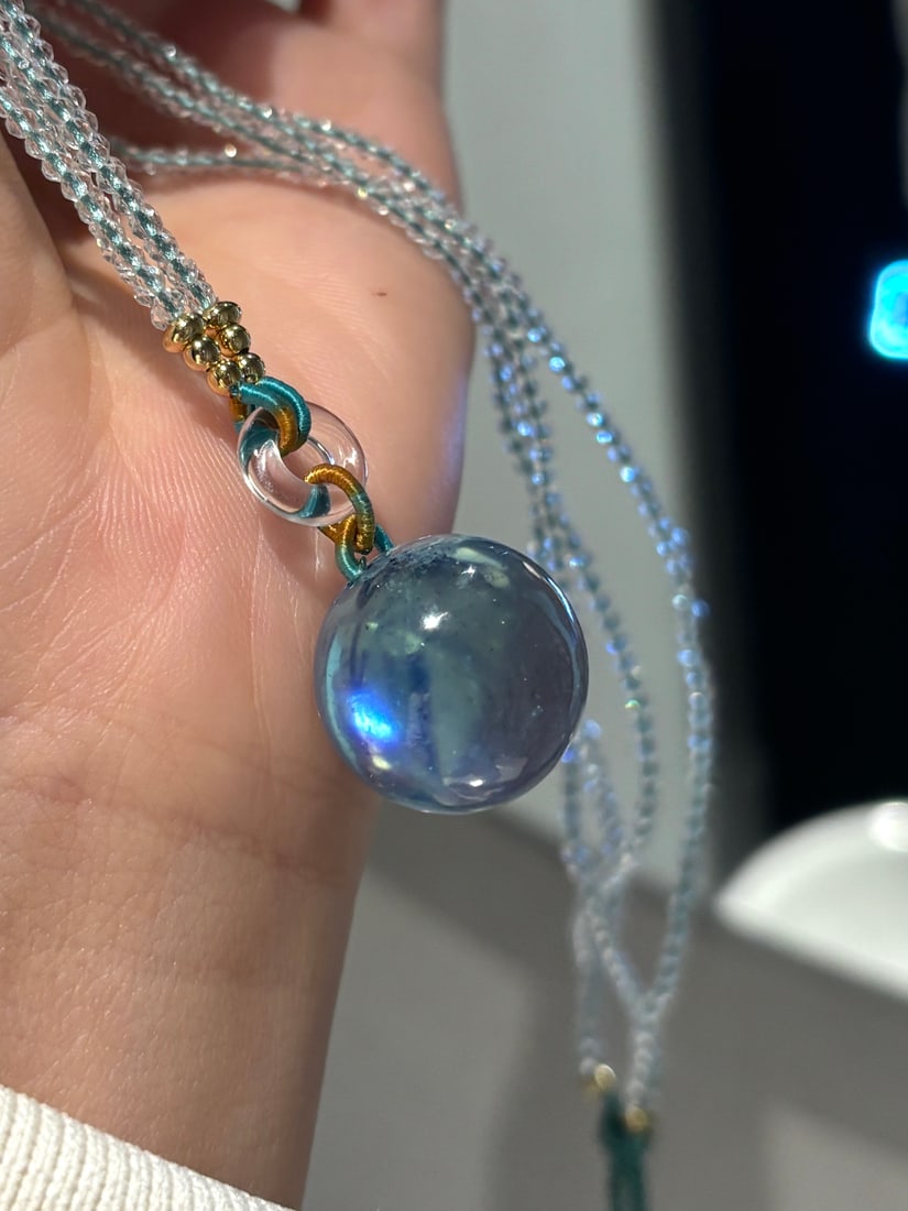 An Exquisite Aquamarine Necklace: An Exquisite Aquamarine Necklace,Size:17.4mm,Weight:13.6g 海蓝宝项链