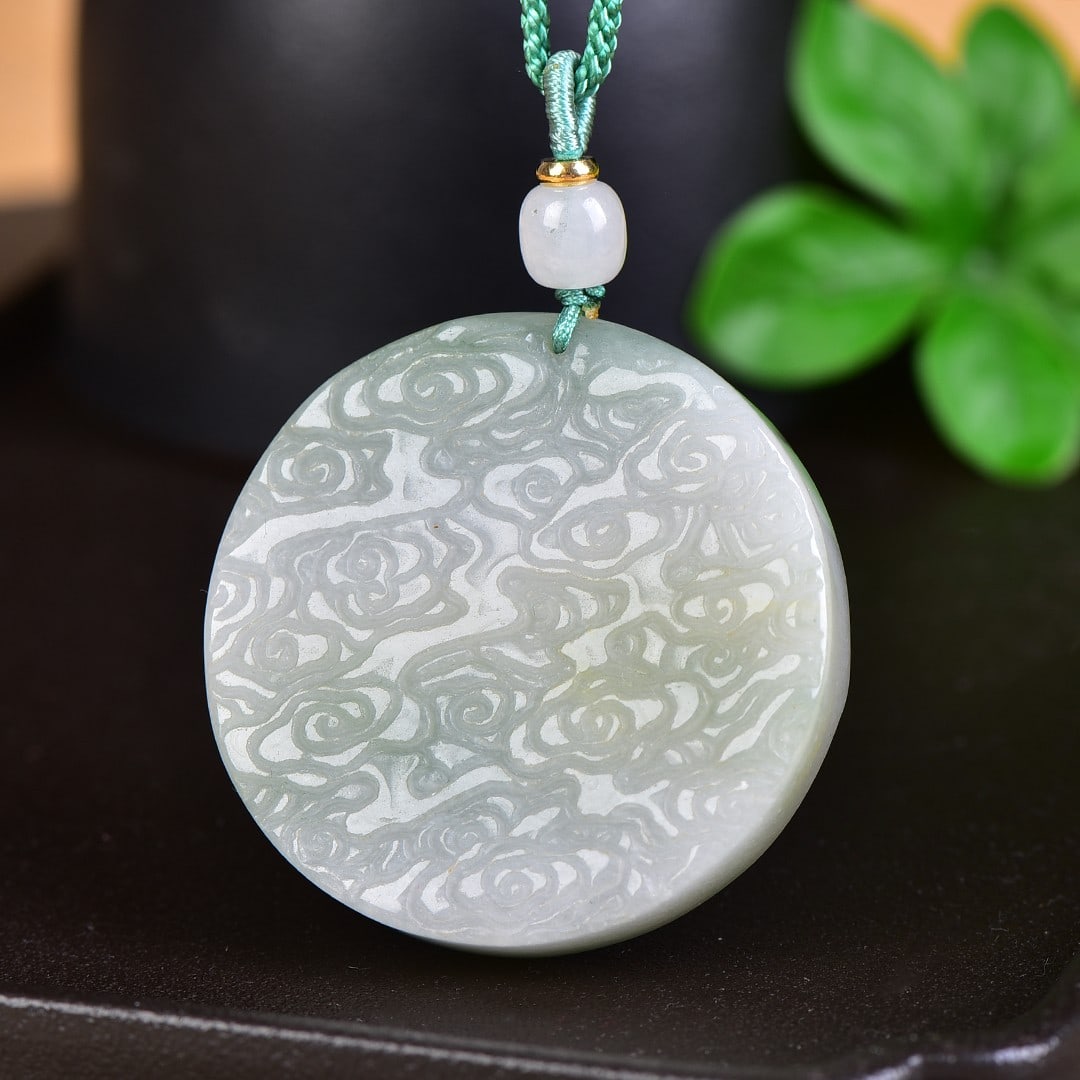 An Exquisite Jadeite Dragon Pattern Pendant - 4