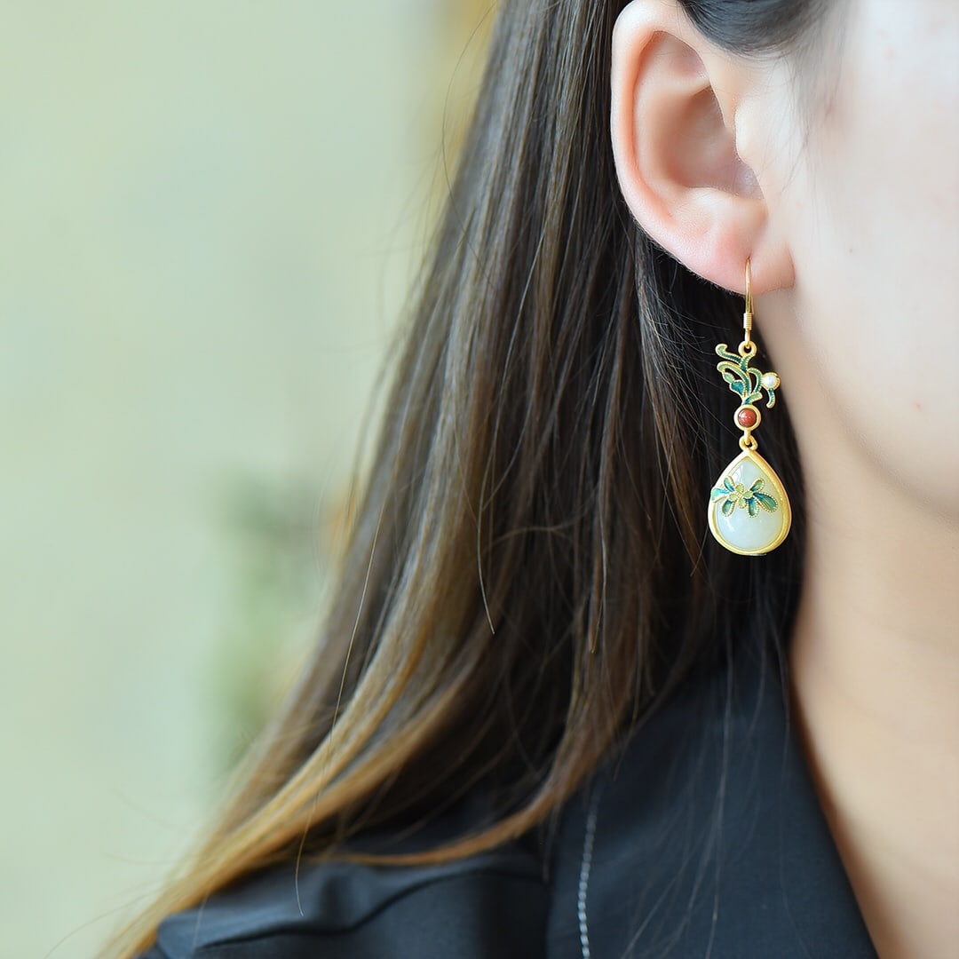 A Pair of Exquisite Sterling Silver-Gold Plated Inlaid White Jade Enamel Earrings,Inlaid Pearl: A Pair of Exquisite Sterling Silver-Gold Plated Inlaid White Jade Enamel Earrings,Inlaid Pearl,Size:12mmx16mm
