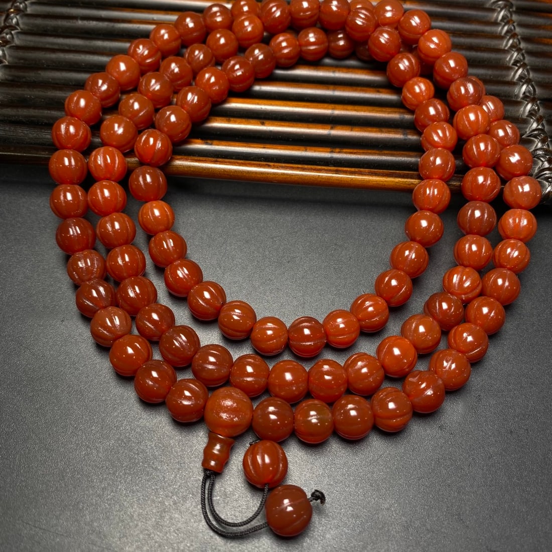 A Precious Agate Necklace - 5