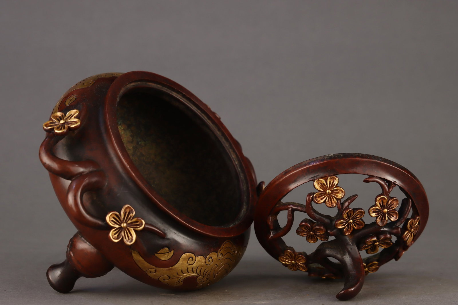 An Exquisite Gilt Bronze Plum Blossom and Bats Pattern Double-Ears Tripod Censer - 7