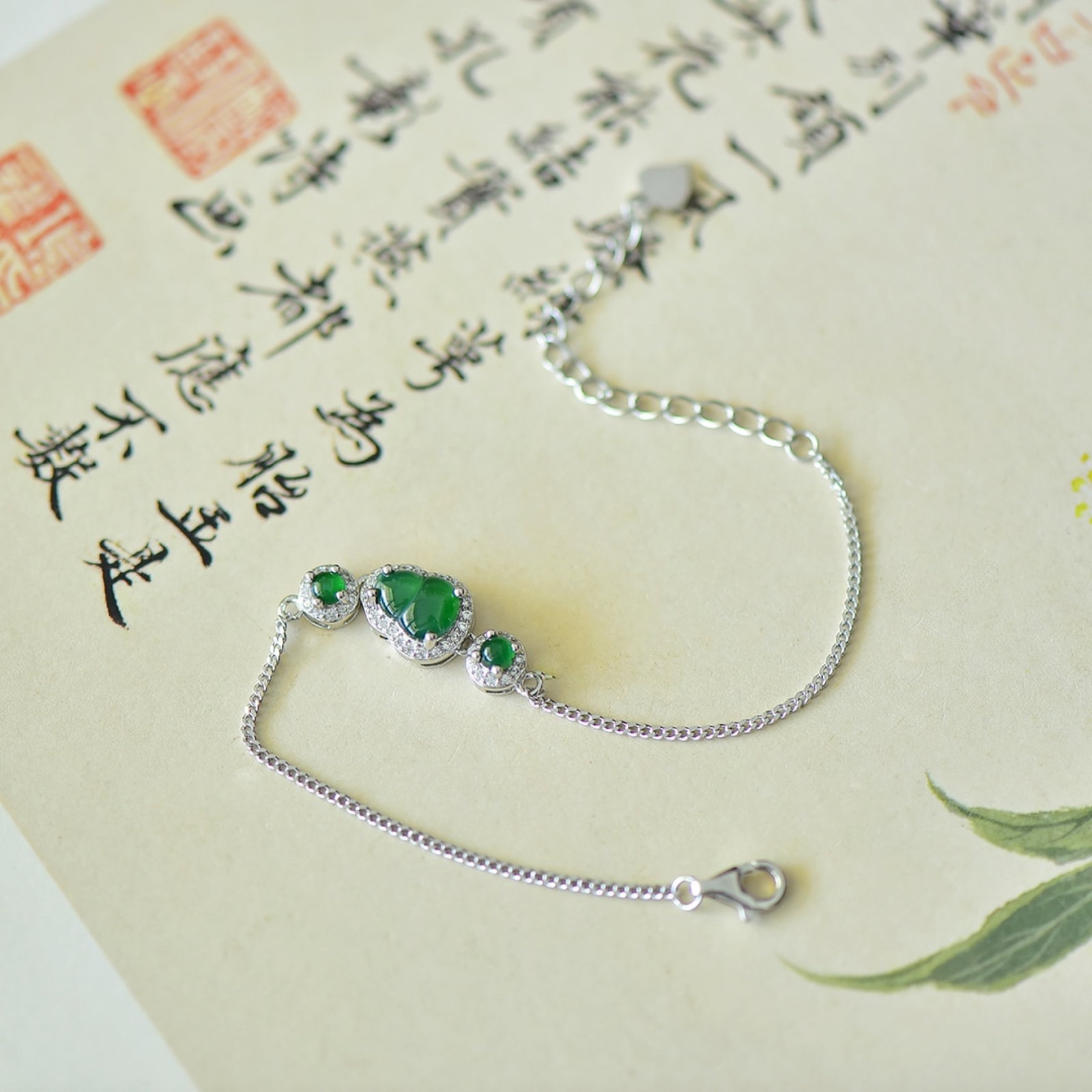 An Exquisite Sterling Silver Inlaid Jadeite Gourd Bracelets,Inlaid Diamond - 2