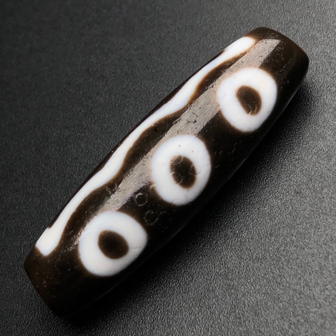 An Exquisite Five Eyes Dzi Bead Pendant - 4