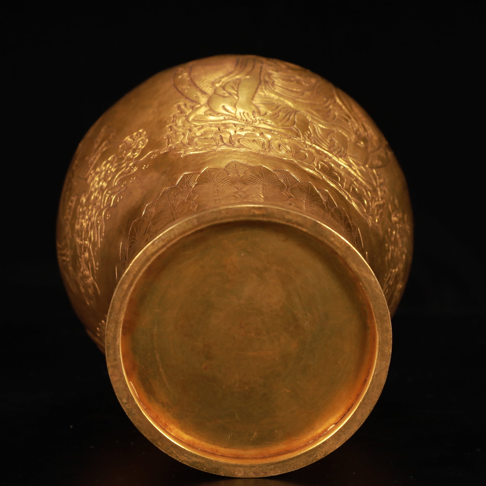 A Rare Gilt Bronze Statue of Avalokitesvara Pattern Bottle - 13