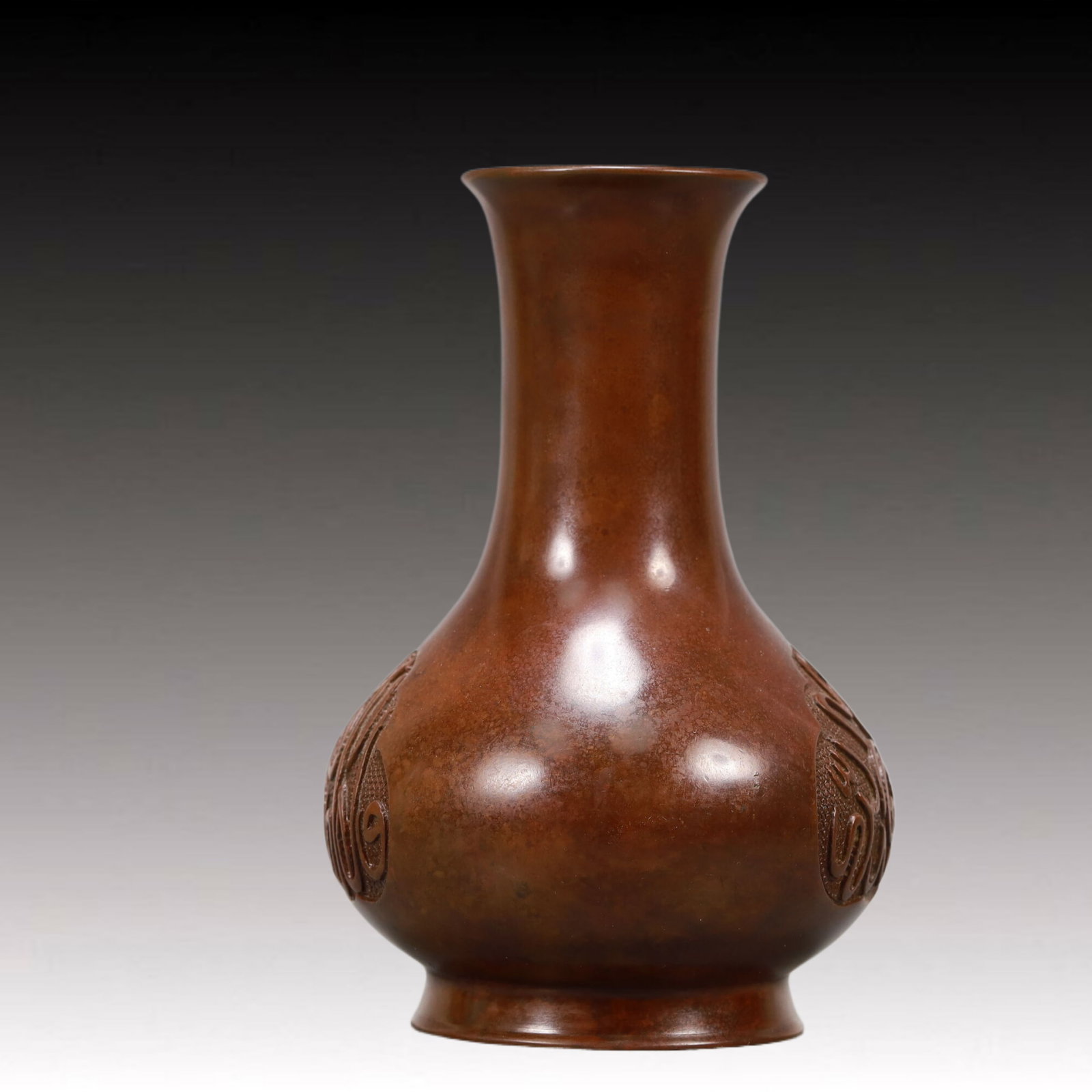 An Archaic Bronze 'Arabic' Vase - 3