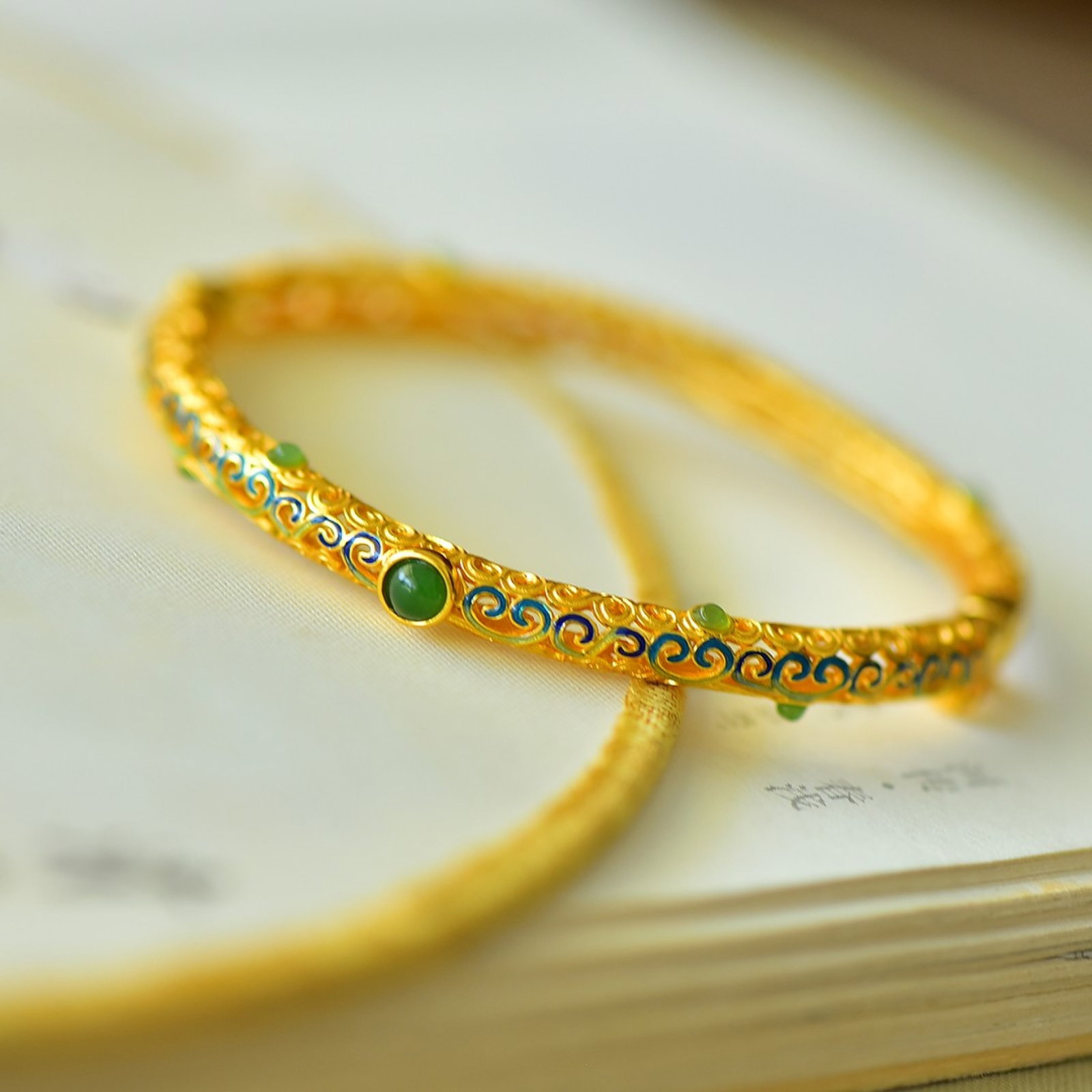 An Exquisite Sterling Silver-Gold Plated Inlaid Jasper Bracelets - 4