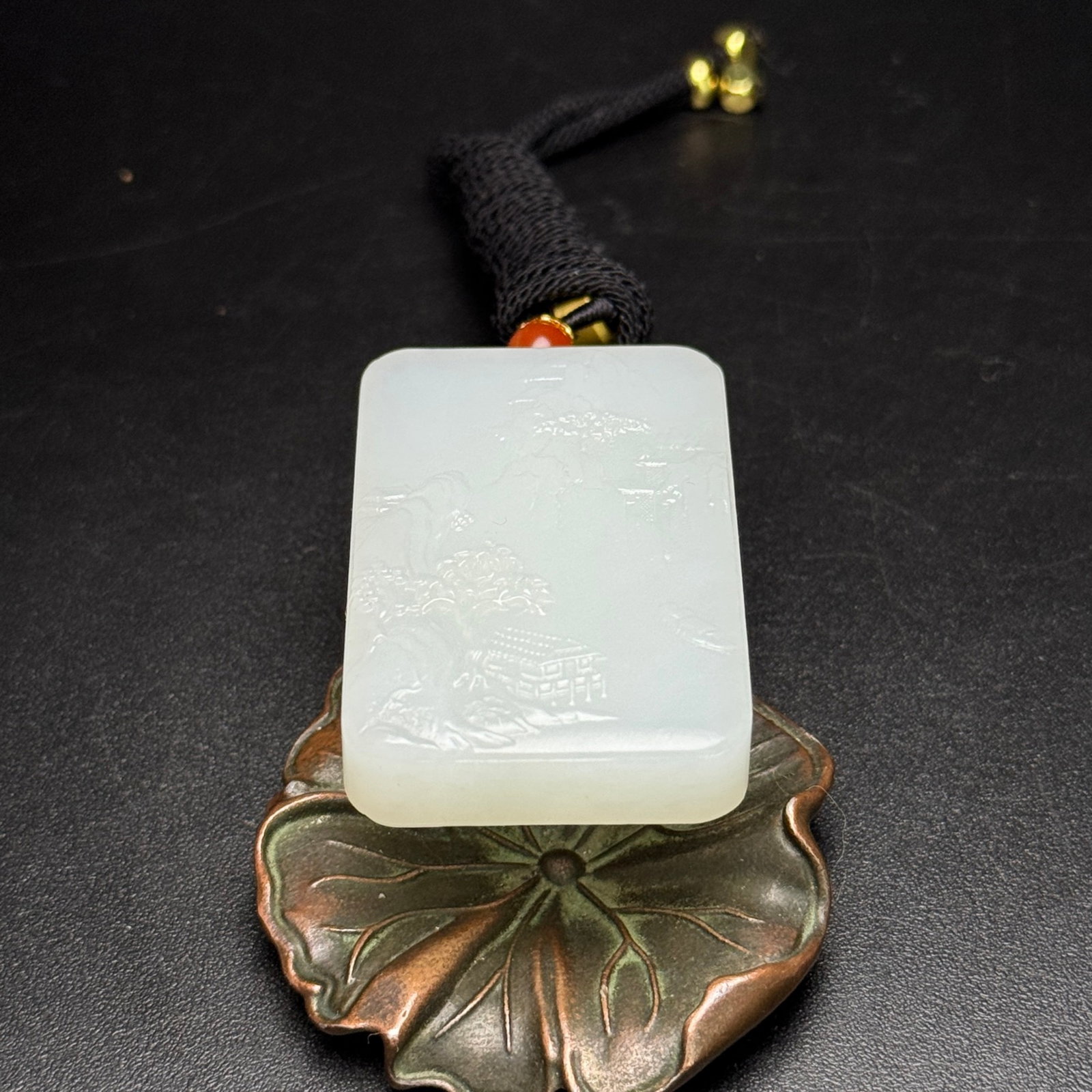An Exquisite White Jade Landscape Pattern Pendant - 6