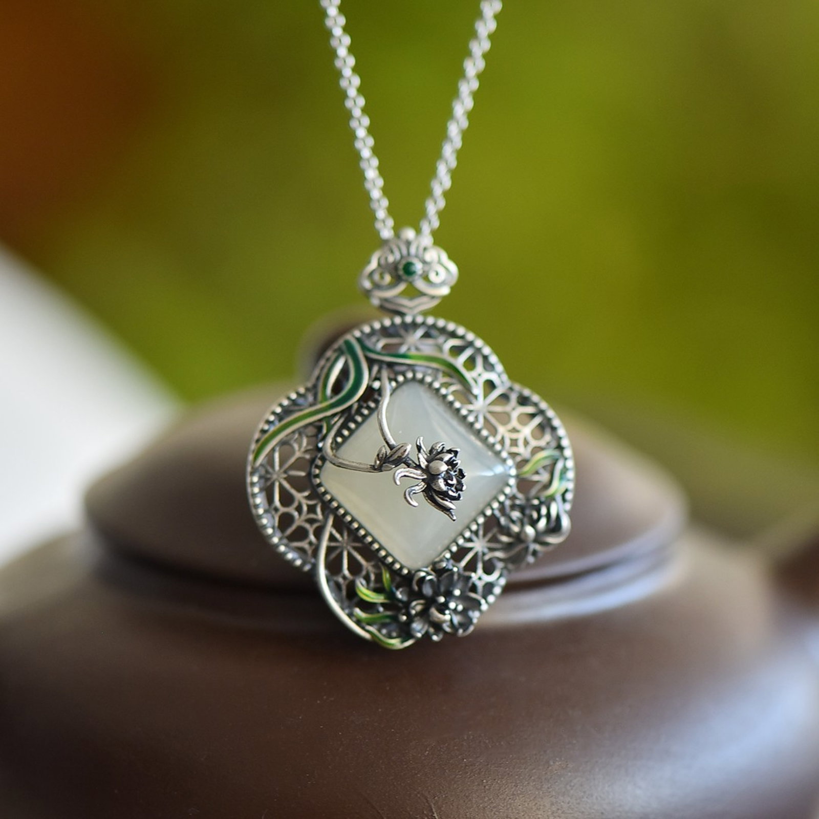 An Exquisite Sterling Silver Inlaid White Jade Pendant - 2
