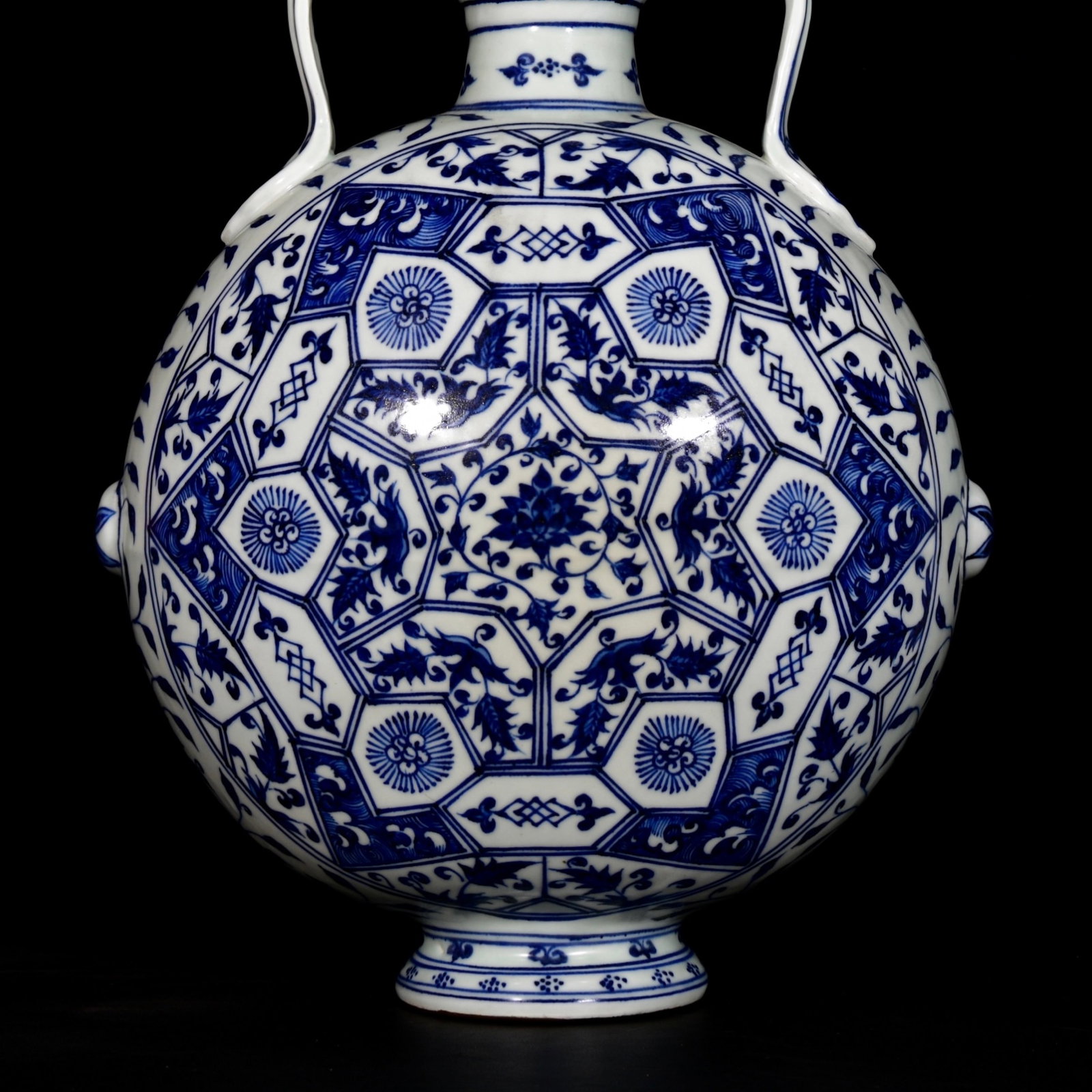 A Huge Blue and White Flower Pattern Double-Ears Vase - 3