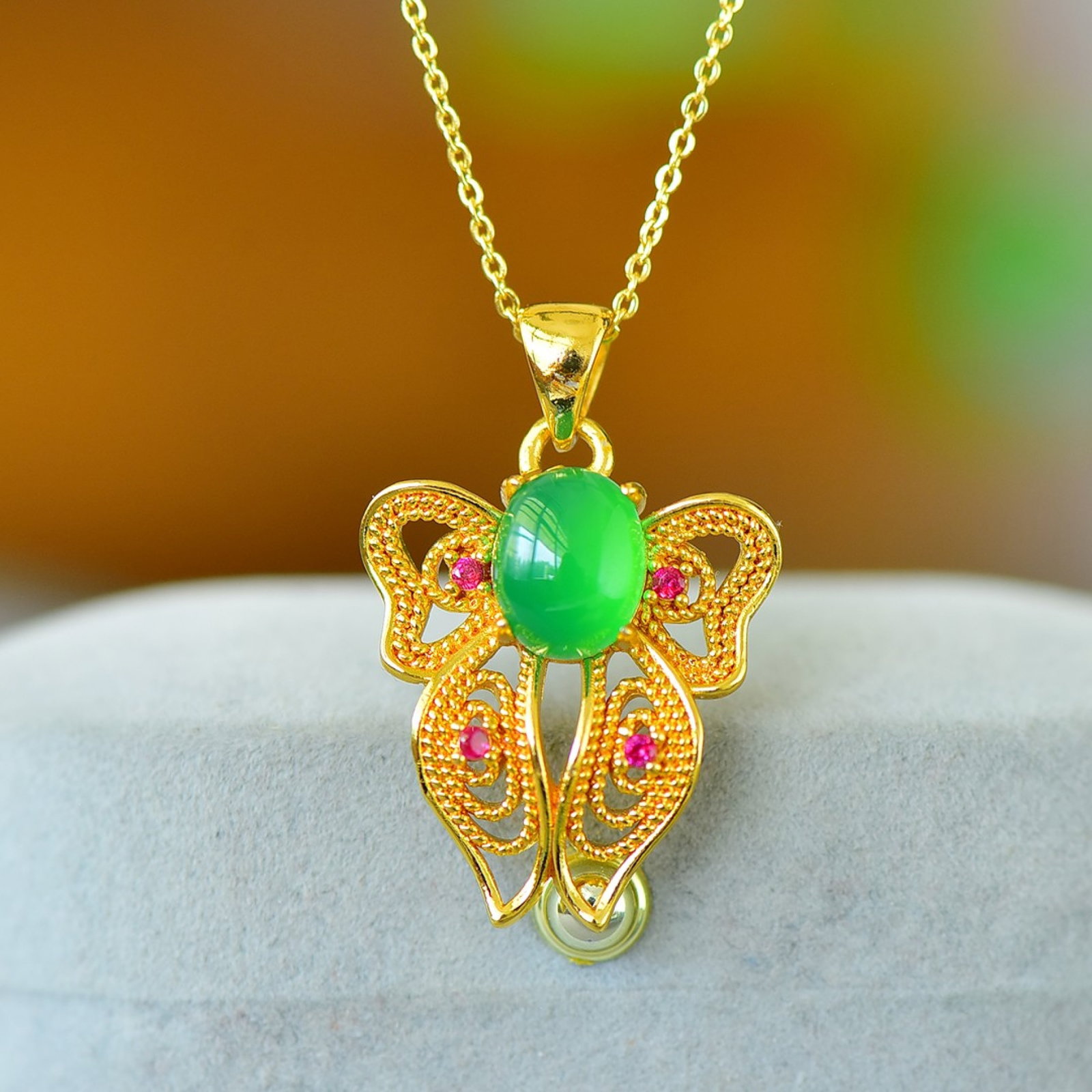 An Exquisite Butterfly Pendant,Inlaid Diamond - 2