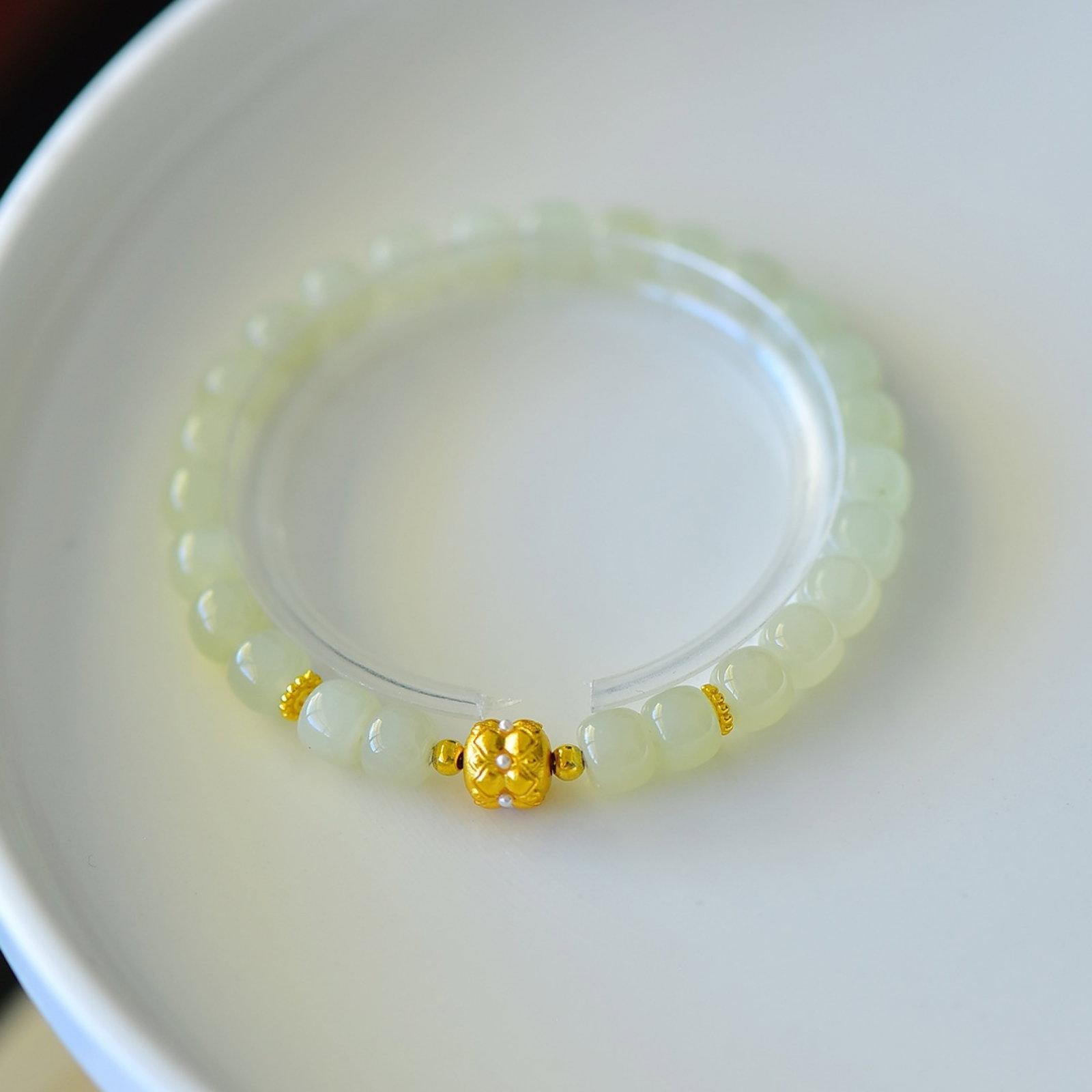 An Exquisite Sterling Silver-Gold Plated Hotan Jade Bracelet,Inlaid Pearls - 3