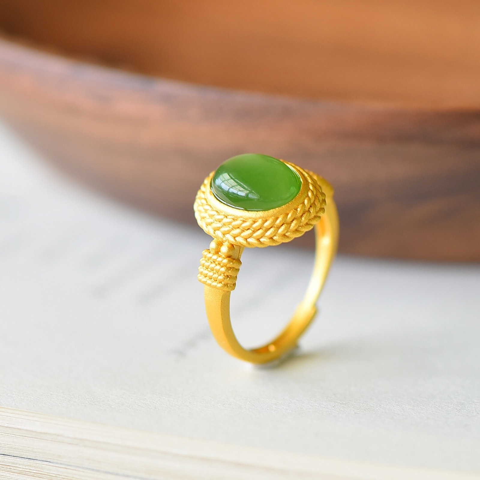 An Exquisite Sterling Silver-Gold Plated Inlaid Jasper Ring - 5