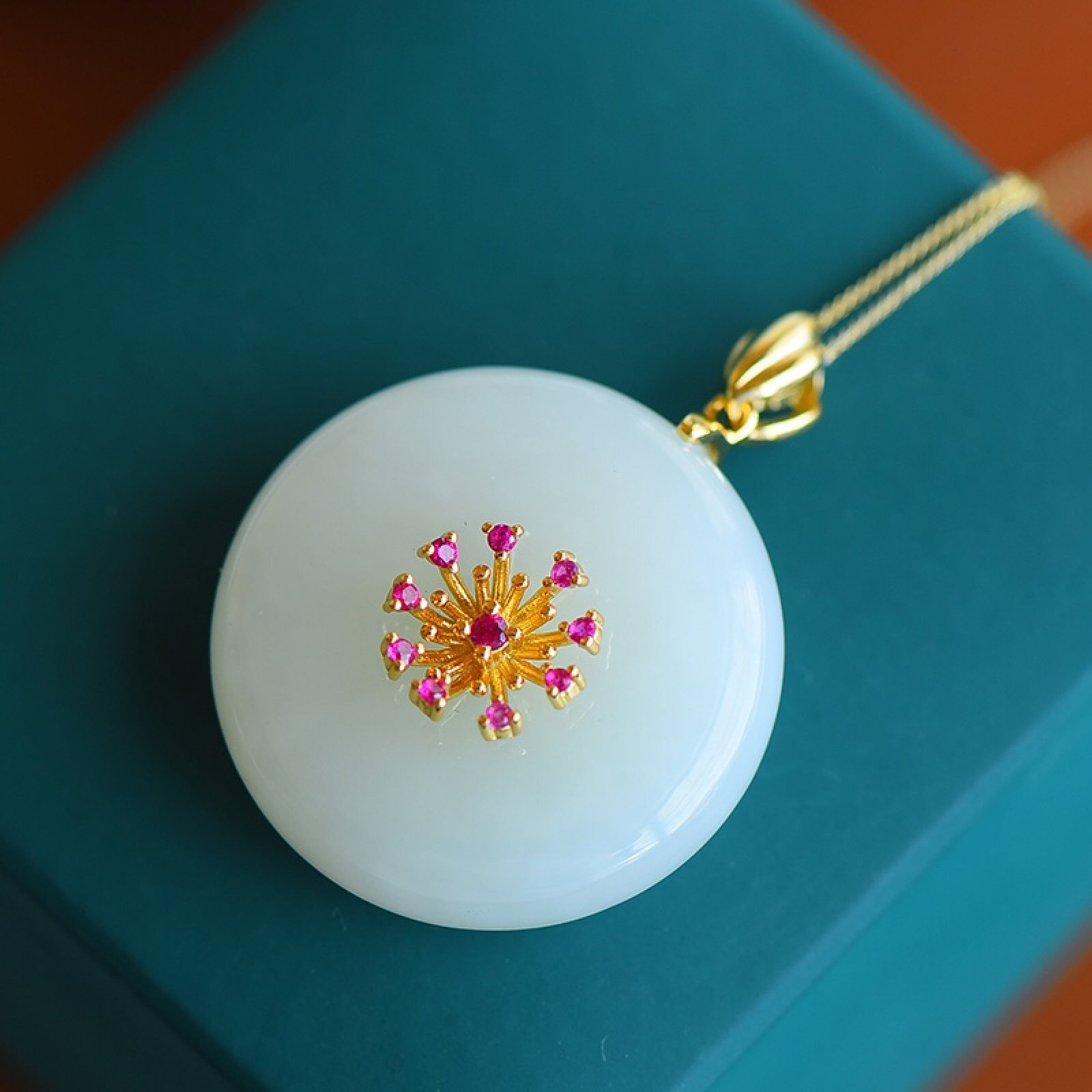An Exquisite Sterling Silver-Gold Plated Inlaid White Jade Pendant , Inlaid Diamond - 4