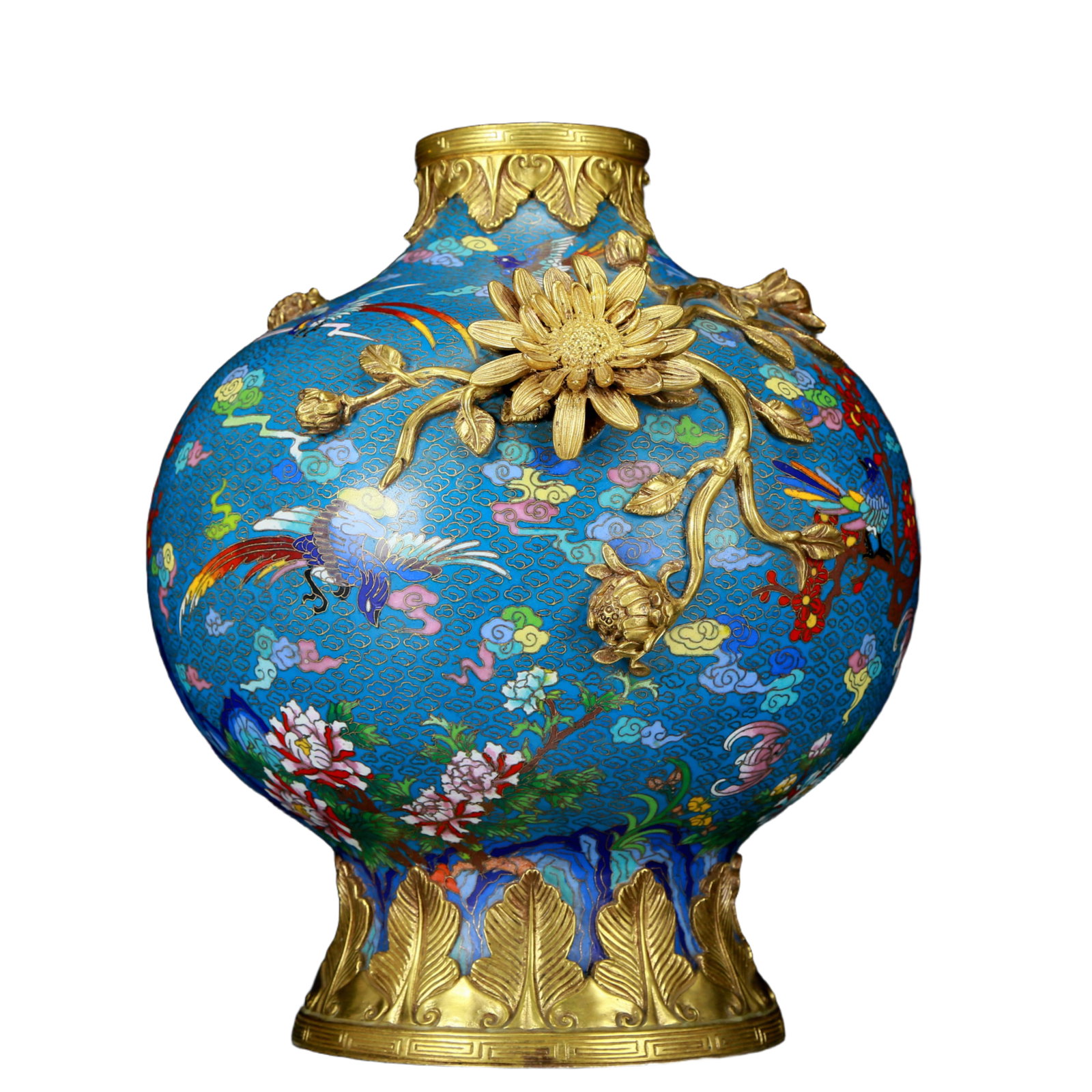 An exquisite cloisonn¨¦ vase with flower and bird patterns - 2