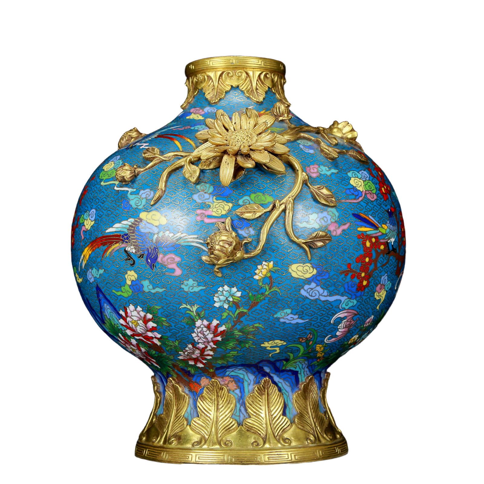 An exquisite cloisonn¨¦ vase with flower and bird patterns - 5