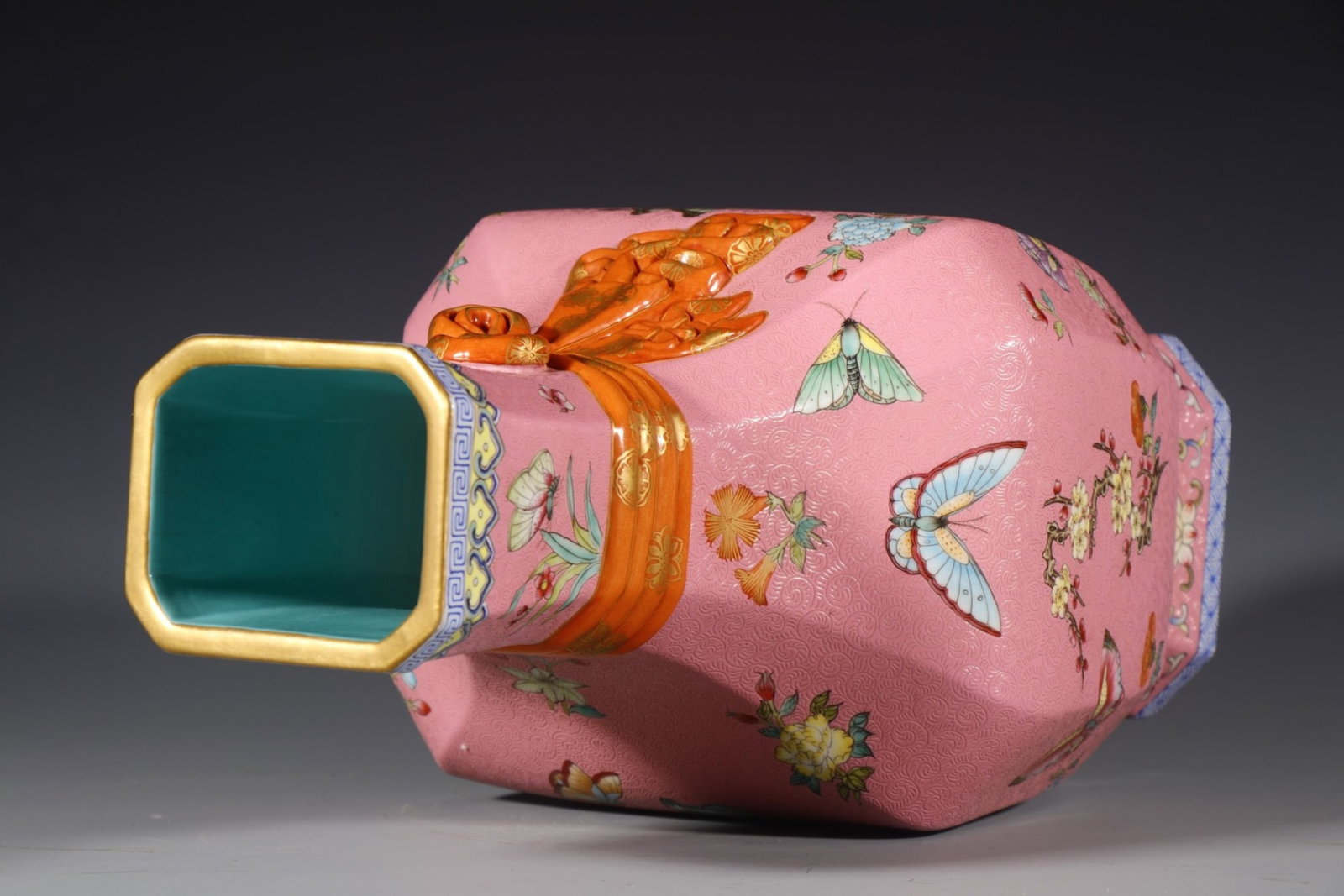 A Rare Enamel Pink Ground Flower and Butterfly Pattern Vase - 8