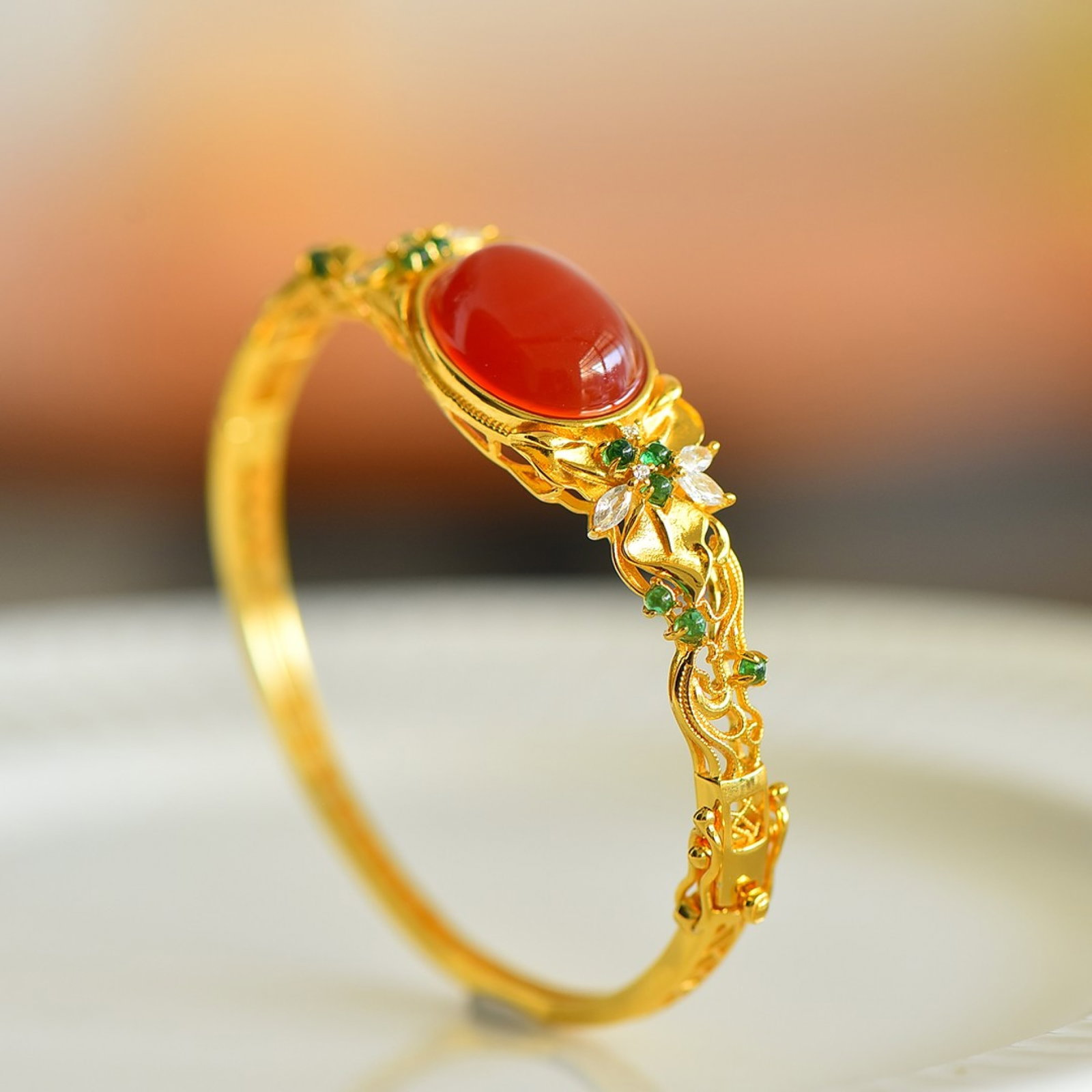 An Exquisite Sterling Silver-Gold Plated Inlaid Agate Bracelets,Inlaid Diamond - 2