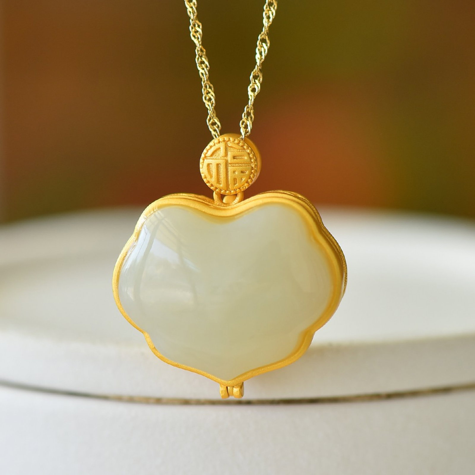 An Exquisite Sterling Silver-Gold Plated Inlaid White Jade Pendant - 3