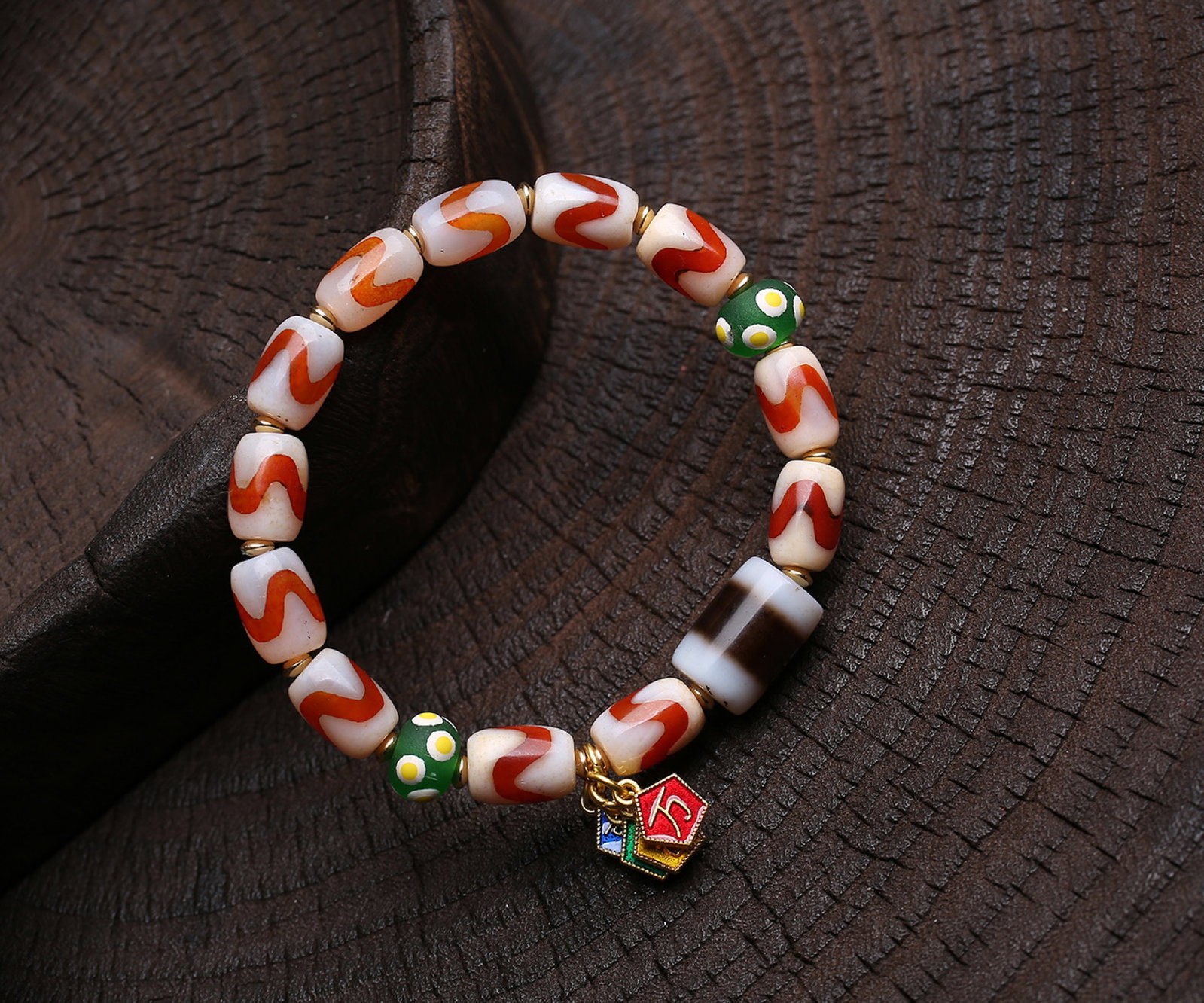 An Exquisite Dzi Bead Bracelets - 6