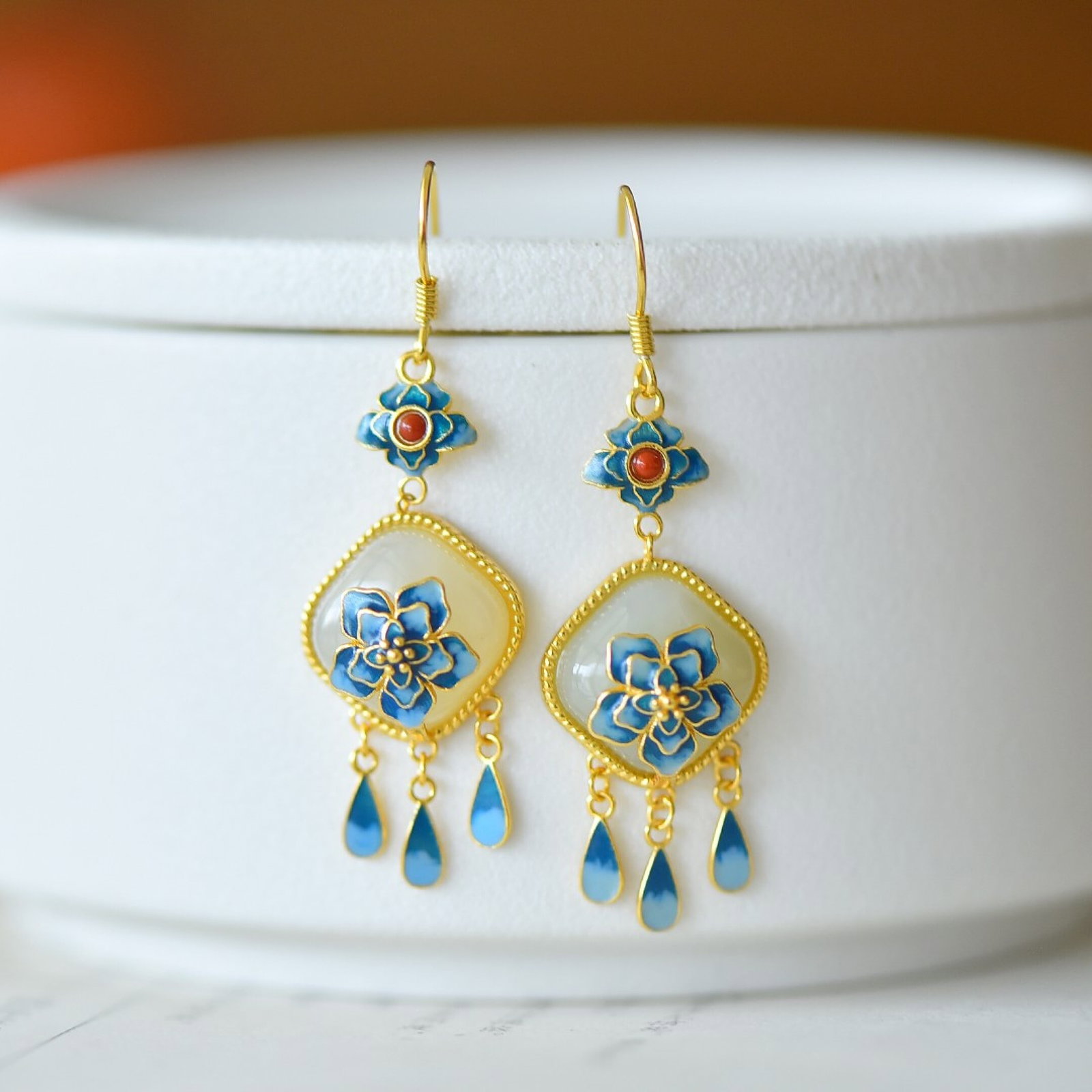 A Pair of Exquisite Sterling Silver-Gold Plated Inlaid White Jade Enamel Earrings - 2