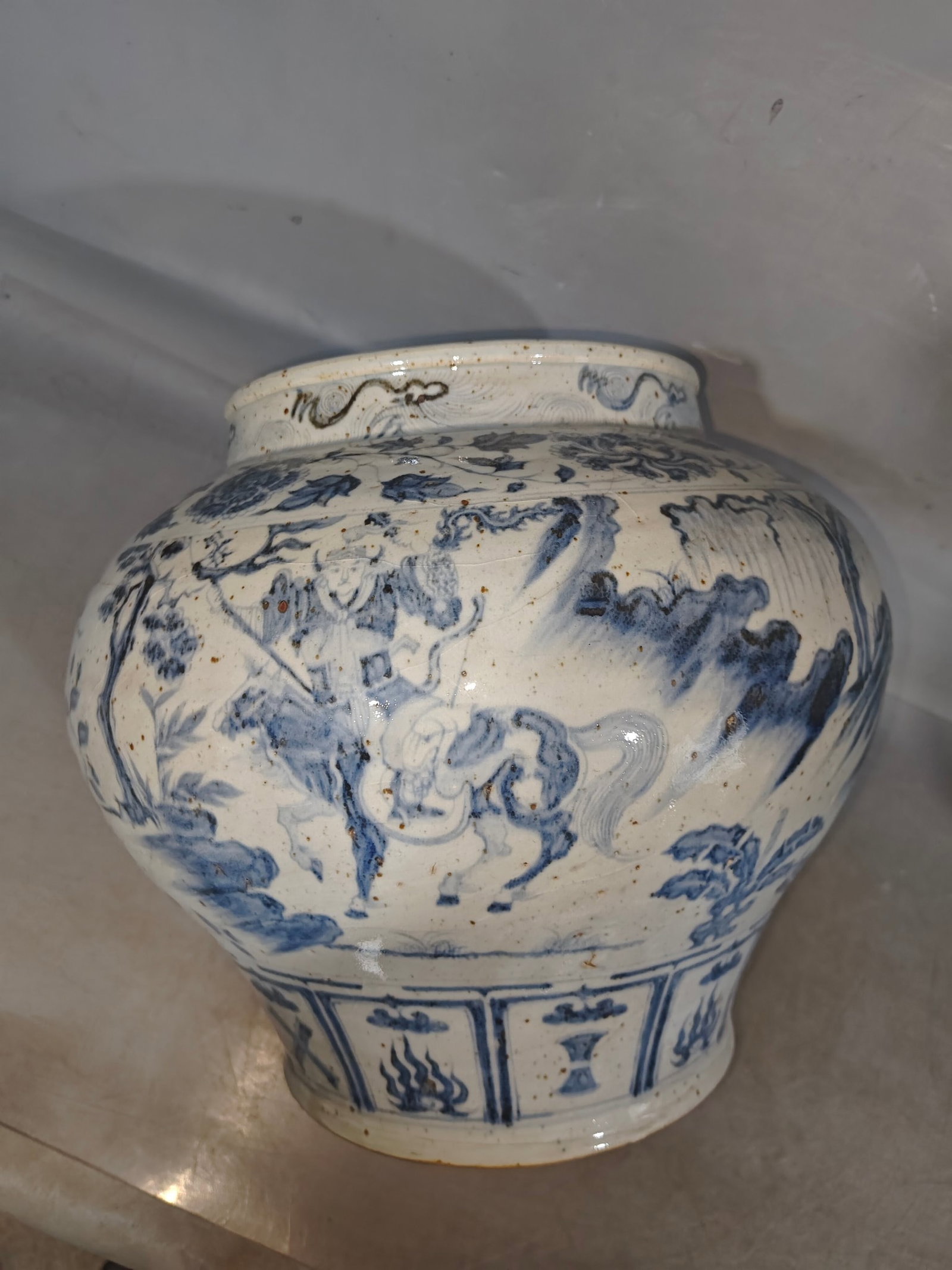 A Rare Blue and White Character and Story Pattern Jar - 4