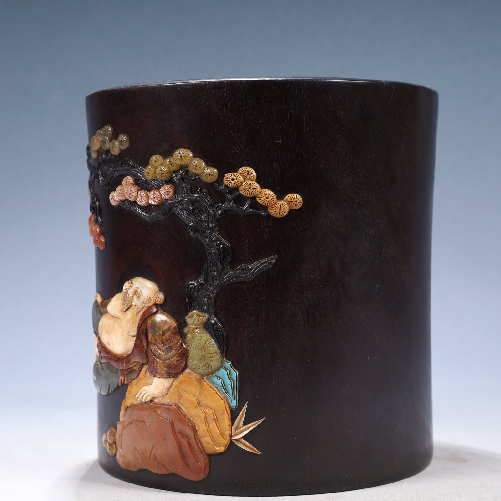 An Exquisite Zitanwood Landscape and Figure Pattern Brush Pot,Inlaid Gems - 7