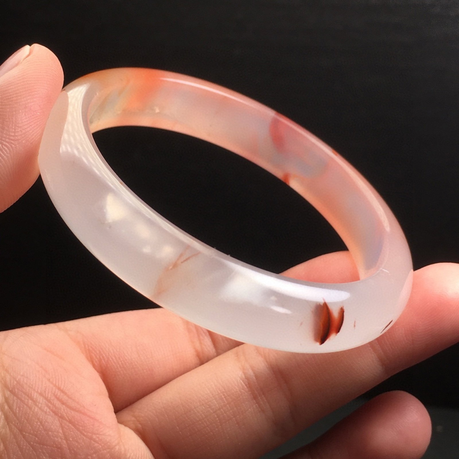 An Exquisite Agate Bracelets - 4