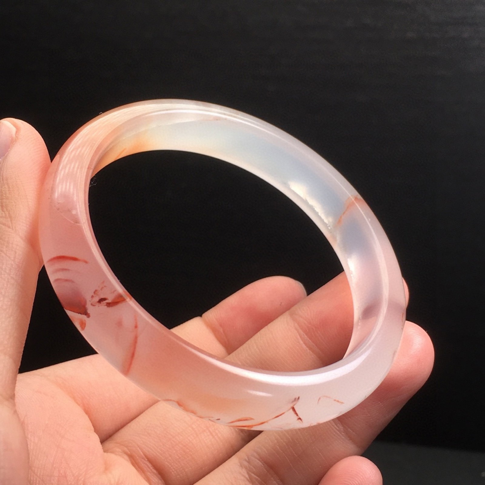 An Exquisite Agate Bracelets - 5