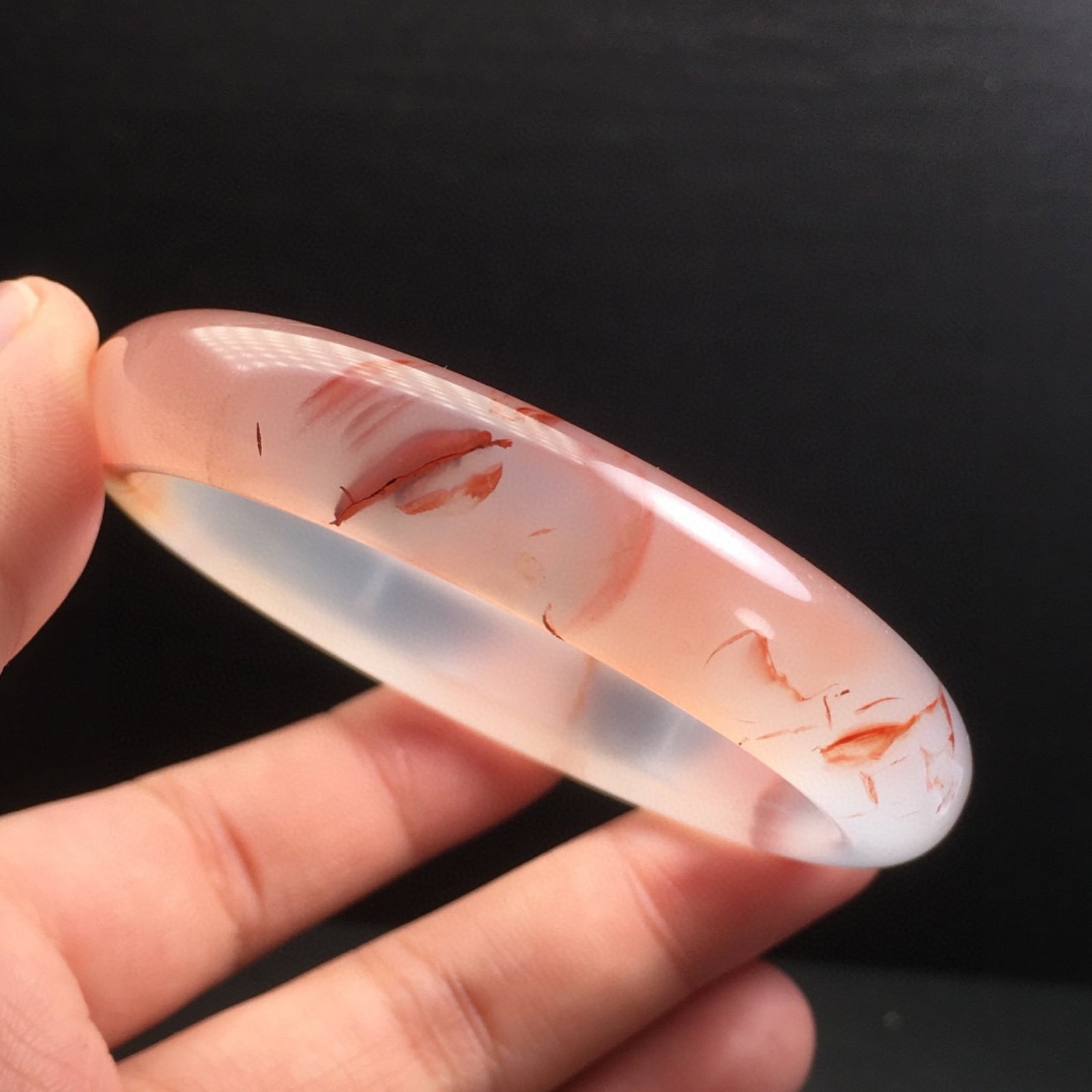 An Exquisite Agate Bracelets - 6
