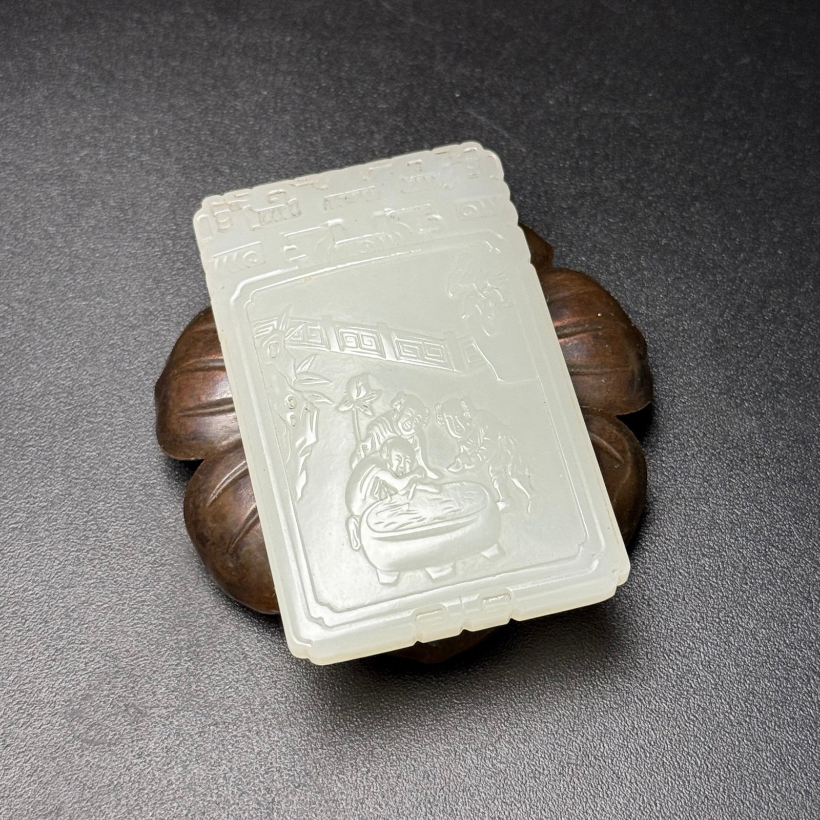 An Exquisite White Jade Lotus and Figure Pattern Pendant - 7